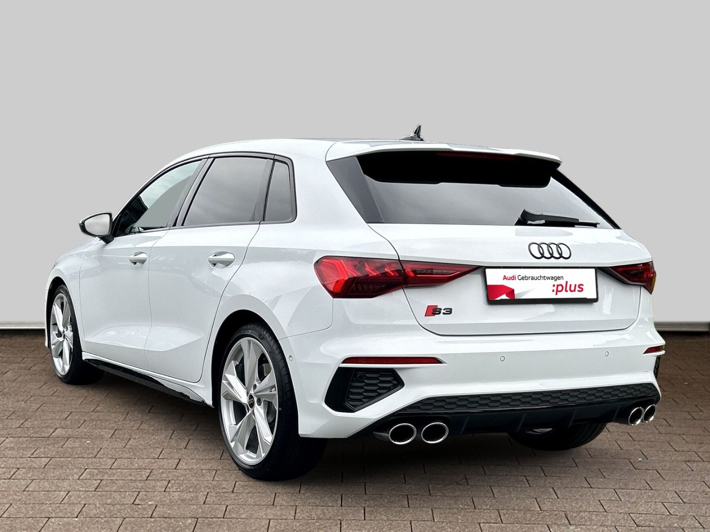 Fahrzeugabbildung Audi S3 Sportback 2.0 TFSI quattro Matrix LED B&O Kam