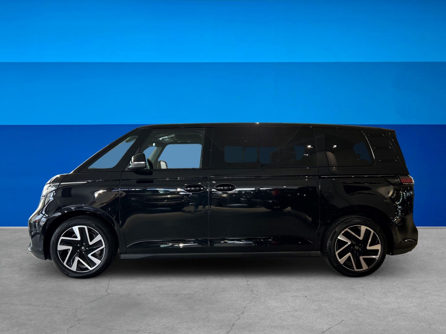 Fahrzeugabbildung Volkswagen ID. Buzz GTX 4M LR 7SITZER DESIGN + KOMFORT+ AHK