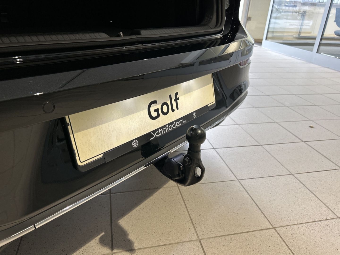 Fahrzeugabbildung Volkswagen Golf Energy 2,0l TDI DSG AHK LED REAR VIEW NAVI