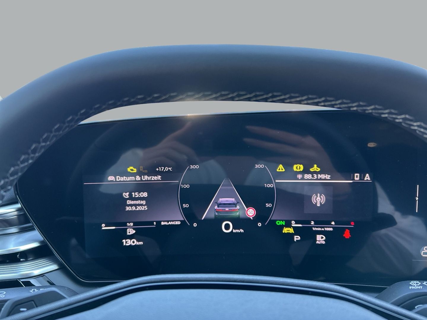 Fahrzeugabbildung Audi A6 Avant edition one 2.0 TDI S-LINE+HUD+B&O+LEDE