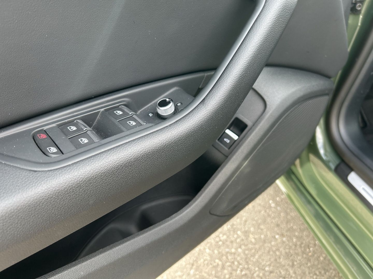 Fahrzeug 20 Fahrzeugabbildung Audi A5 Sportback 40 TFSI quattro S-tronic S-LINE+MAT