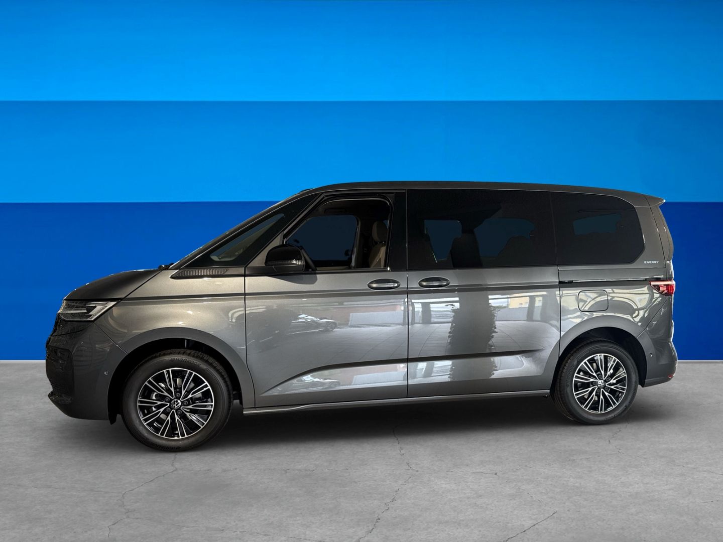 Fahrzeugabbildung Volkswagen T7 Multivan Life 2,0TDI SCR 110 kW 7-Gang-DSG KÜ