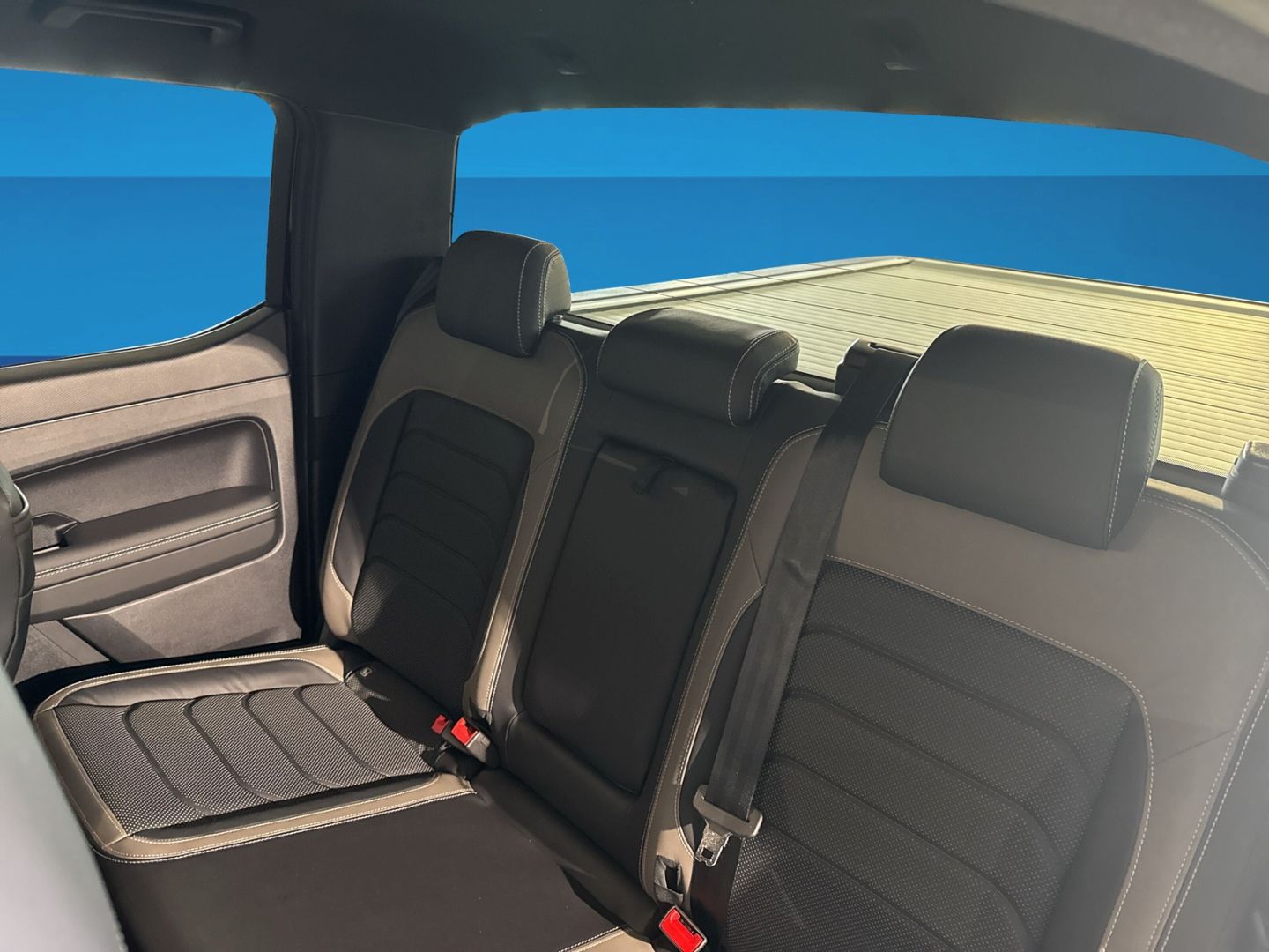 Fahrzeugabbildung Volkswagen Amarok 4Motion Style 3.0 TDI 177 kW 10-Gang Auto