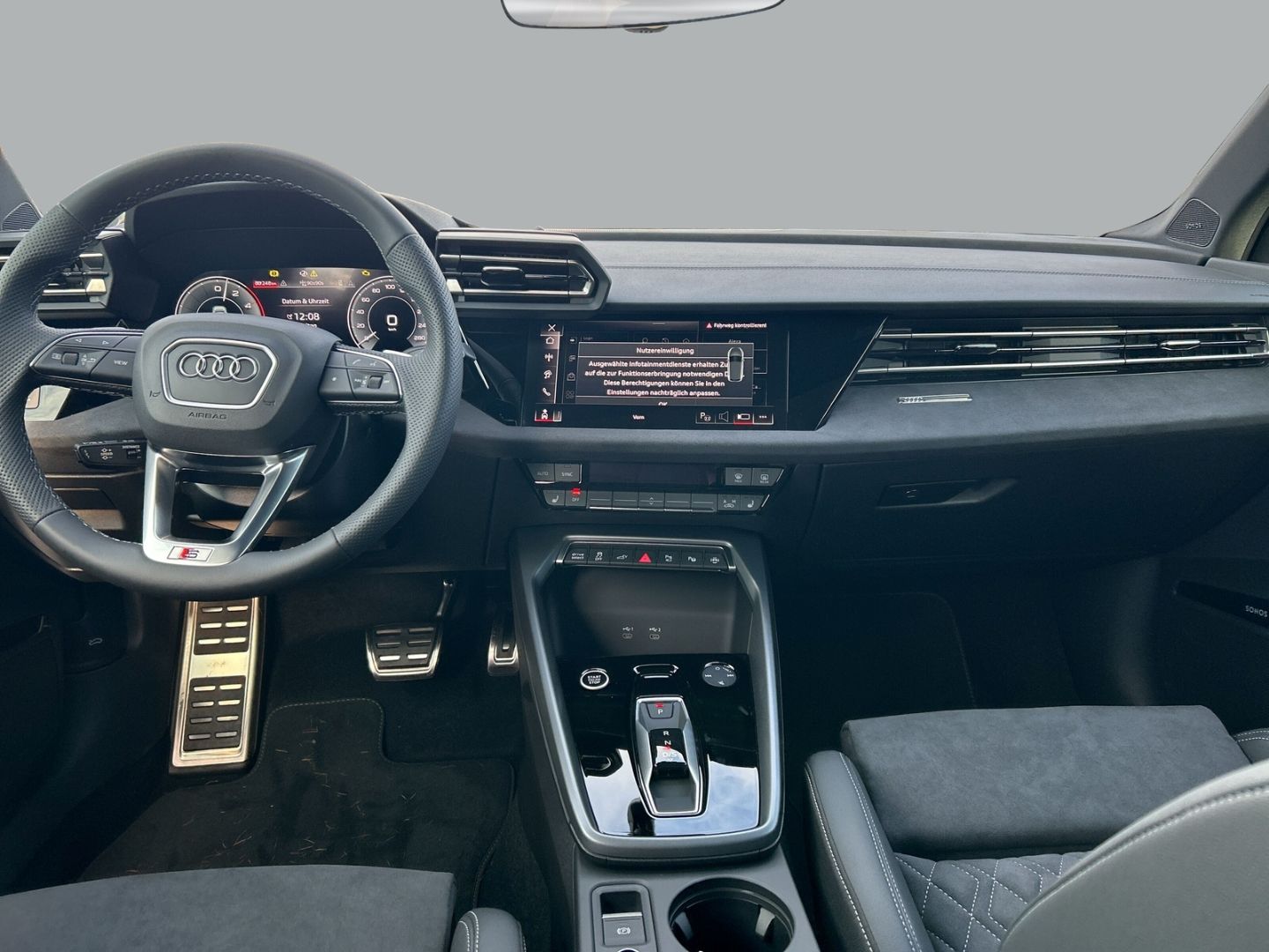 Fahrzeugabbildung Audi A3 Sportback 40 TFSI e S-line PANO+NAVI+LEDER+VI