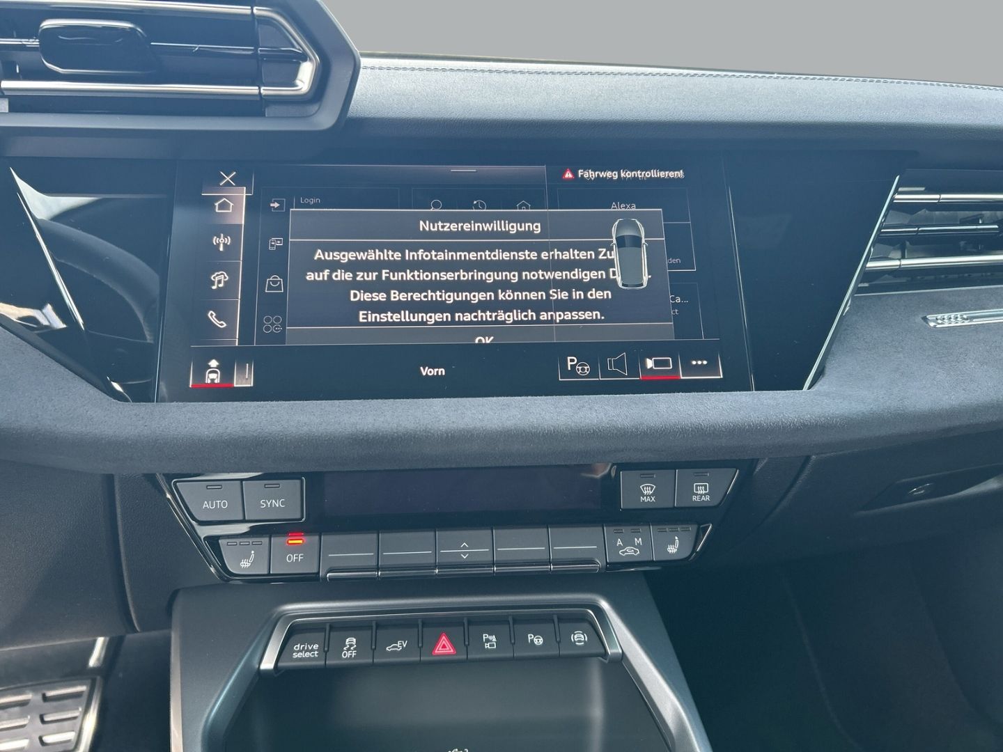 Fahrzeugabbildung Audi A3 Sportback 40 TFSI e S-line PANO+NAVI+LEDER+VI