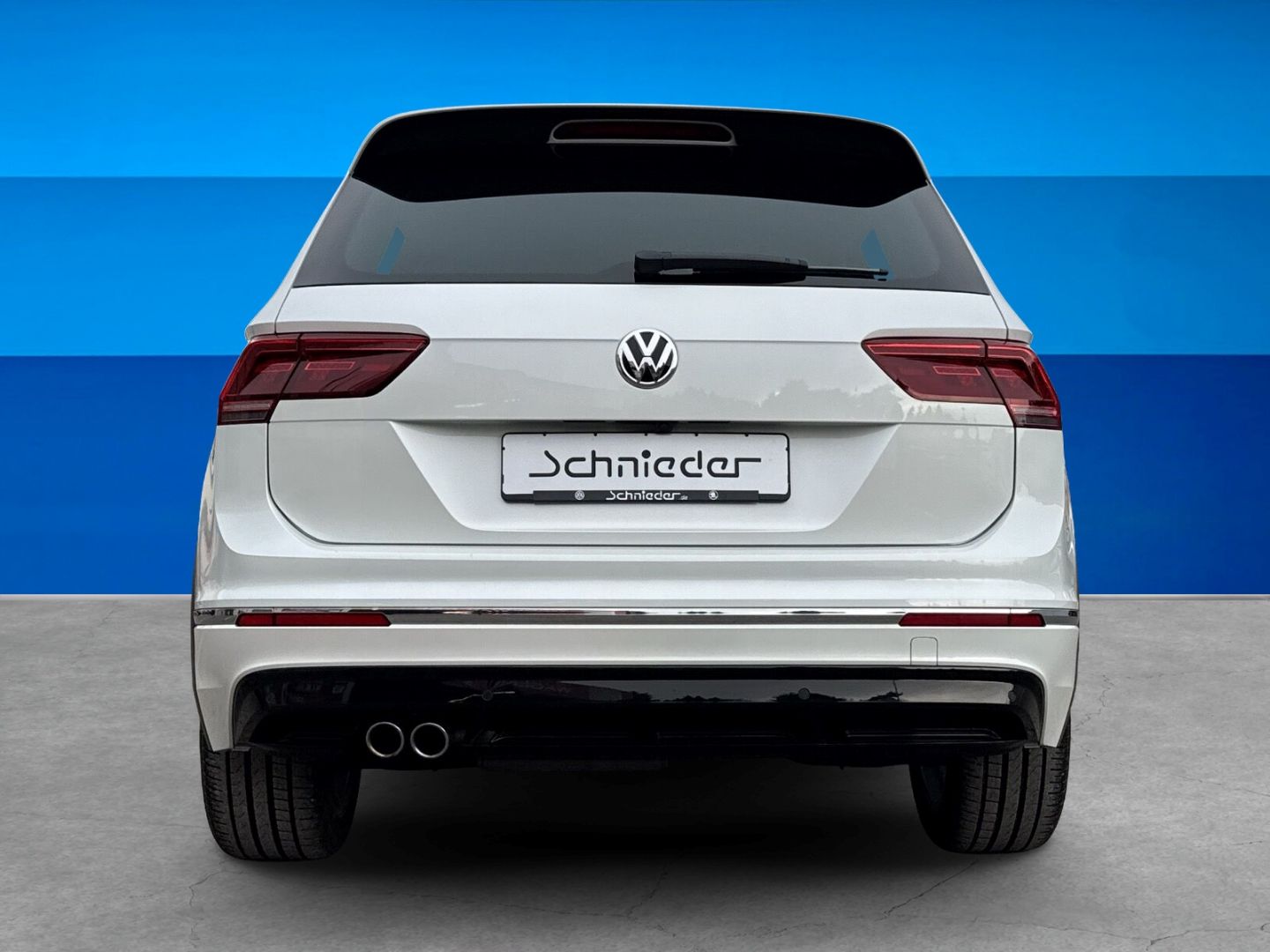 Fahrzeug 7 Fahrzeugabbildung Volkswagen Tiguan Highline R-Line 4Motion 2.0 TDI AHK