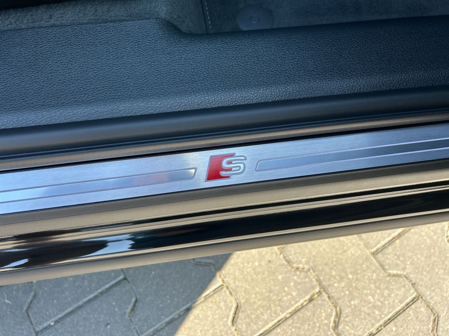Fahrzeugabbildung Audi Q3 ADVANCED 35 TFSI LED+AHK+VIRTUAL+NAVI+CARPLAY