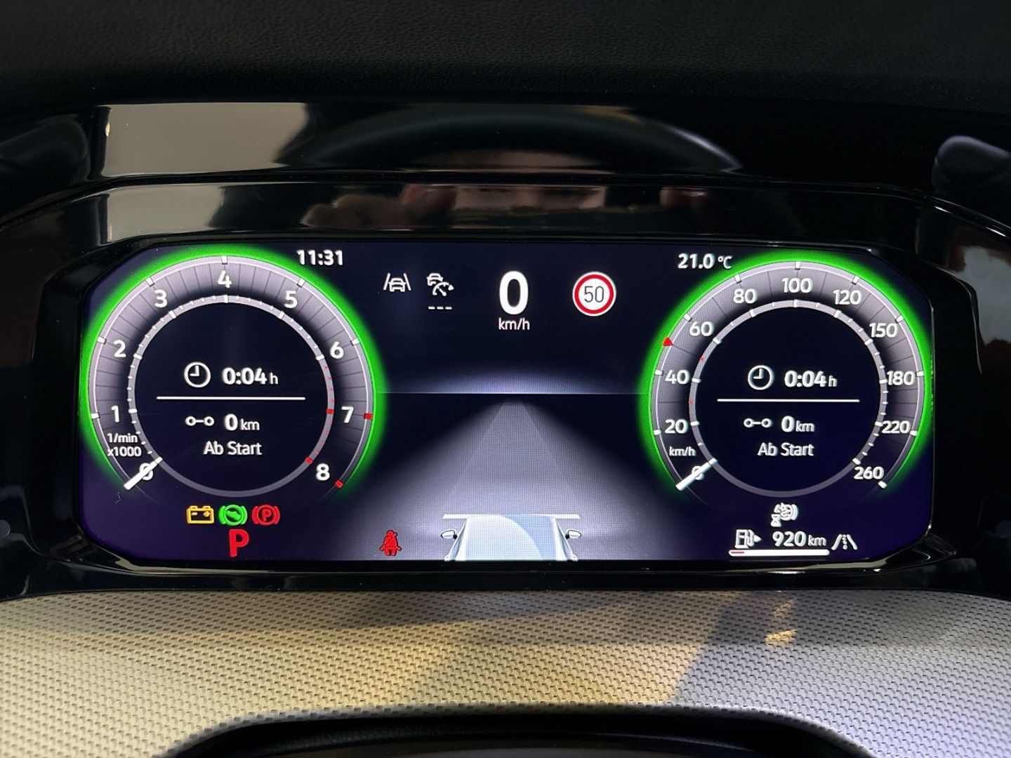 Fahrzeug 17 Fahrzeugabbildung Volkswagen Golf 8 1.5 eTSI Edition 50 Kamera, IQ-Light, Car