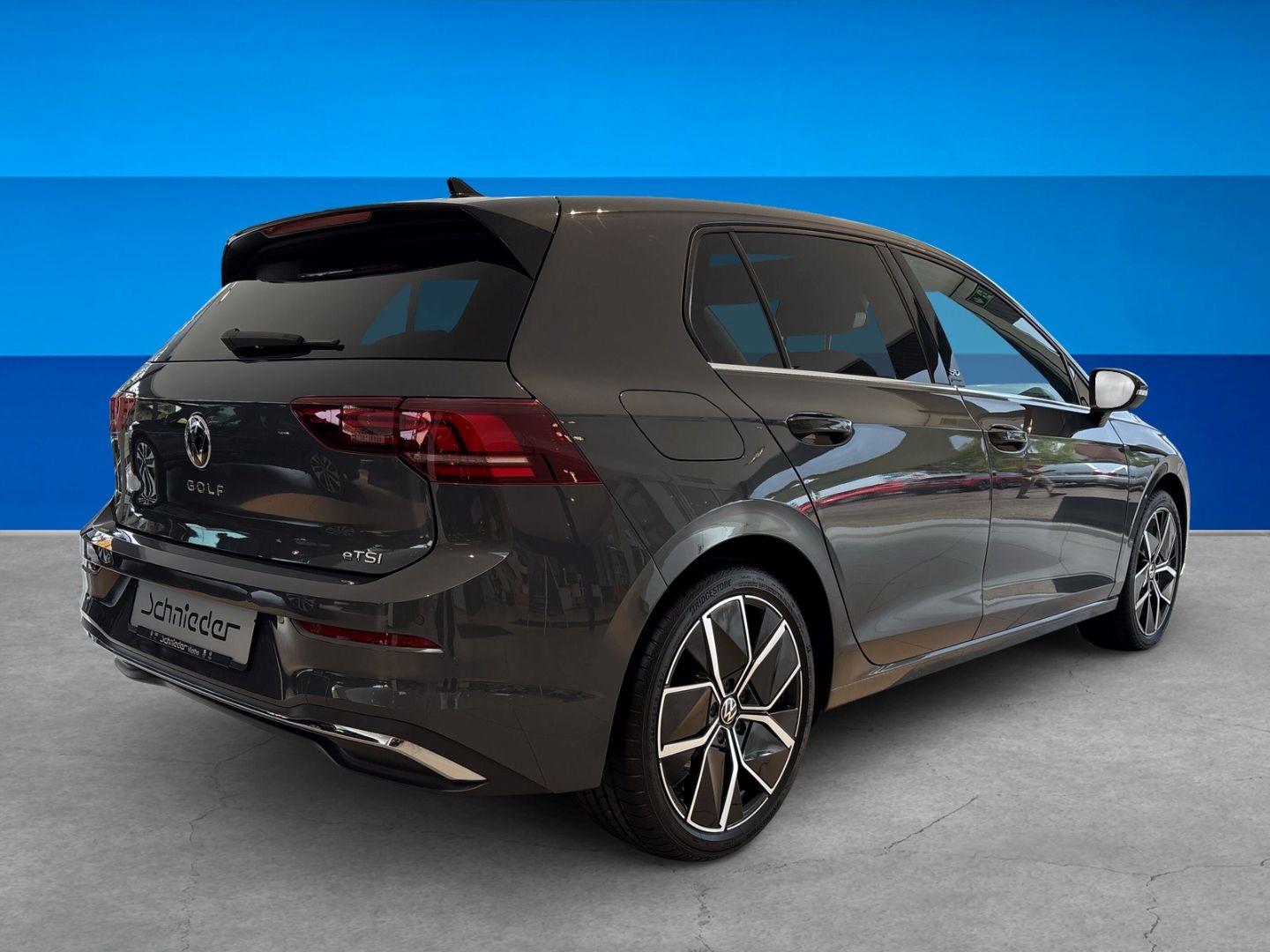 Fahrzeug 5 Fahrzeugabbildung Volkswagen Golf 8 1.5 eTSI Edition 50 Kamera, IQ-Light, Car