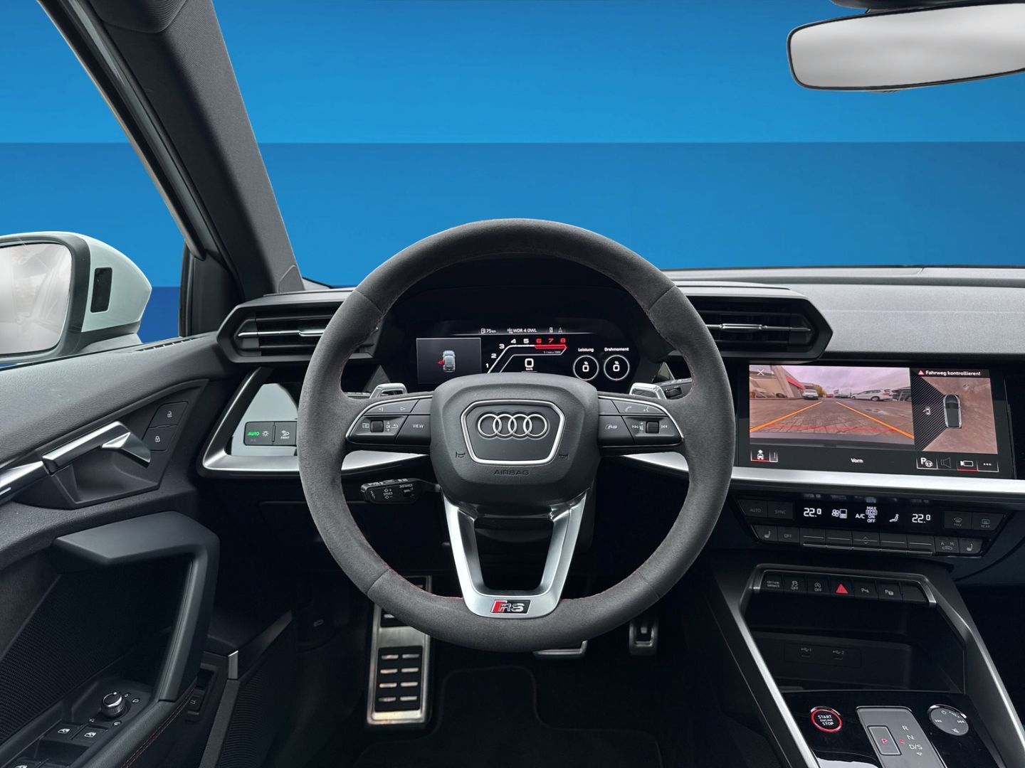 Fahrzeug 11 Fahrzeugabbildung Audi RS3 Sportback 2.5 TFSI quattro Matrix LED Leder