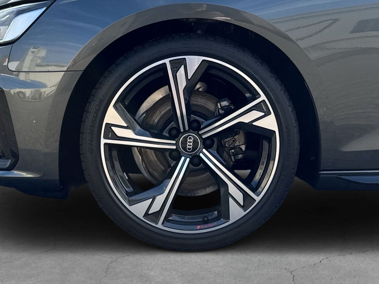 Fahrzeugabbildung Audi A4 AVANT 35 TDI COMPETION LED+NAVI+VIRTUAL+PDC