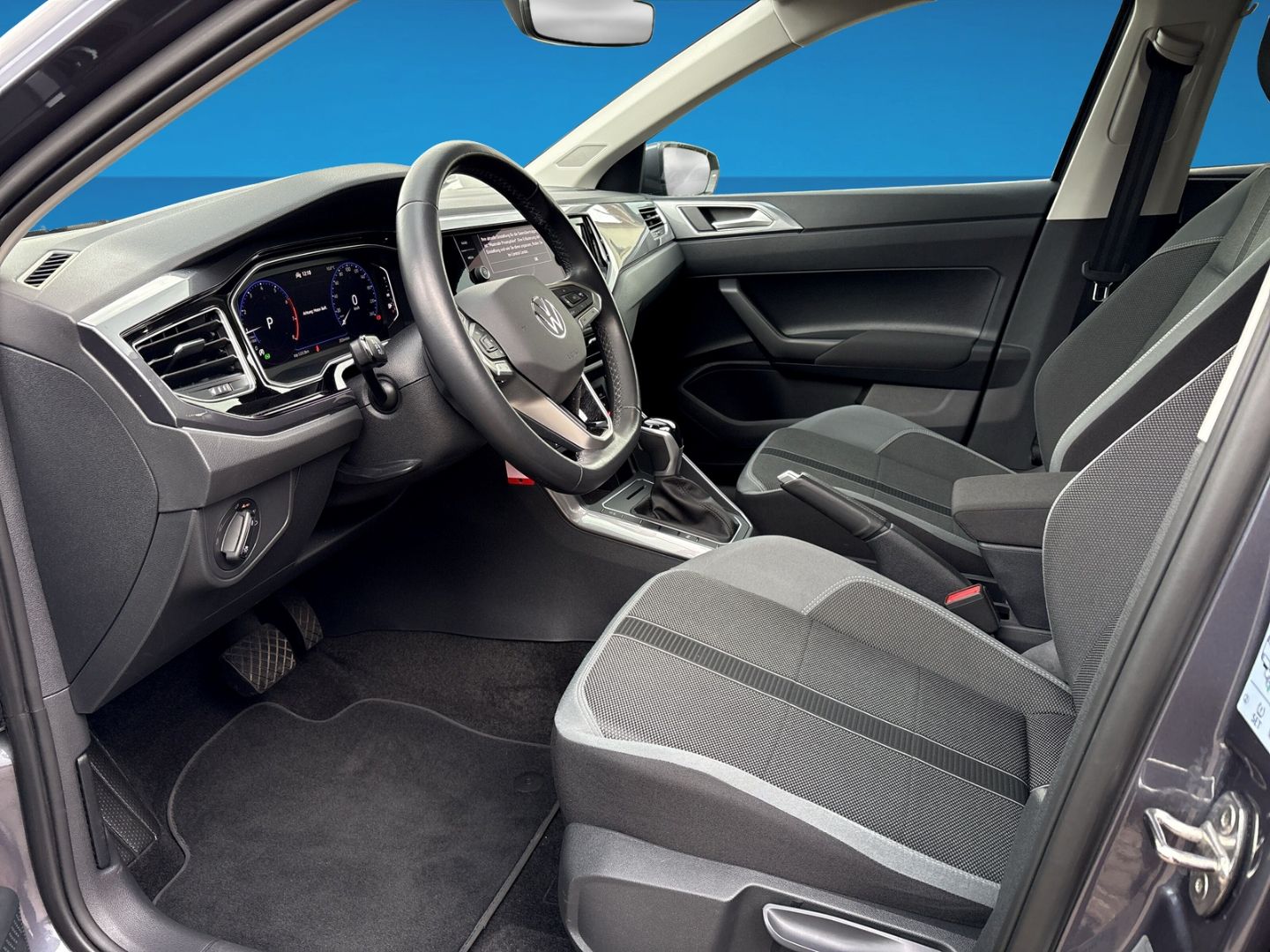 Fahrzeug 10 Fahrzeugabbildung Volkswagen Polo Style 1.0 TSI DSG IQ-Light Kamera 17 Zoll A