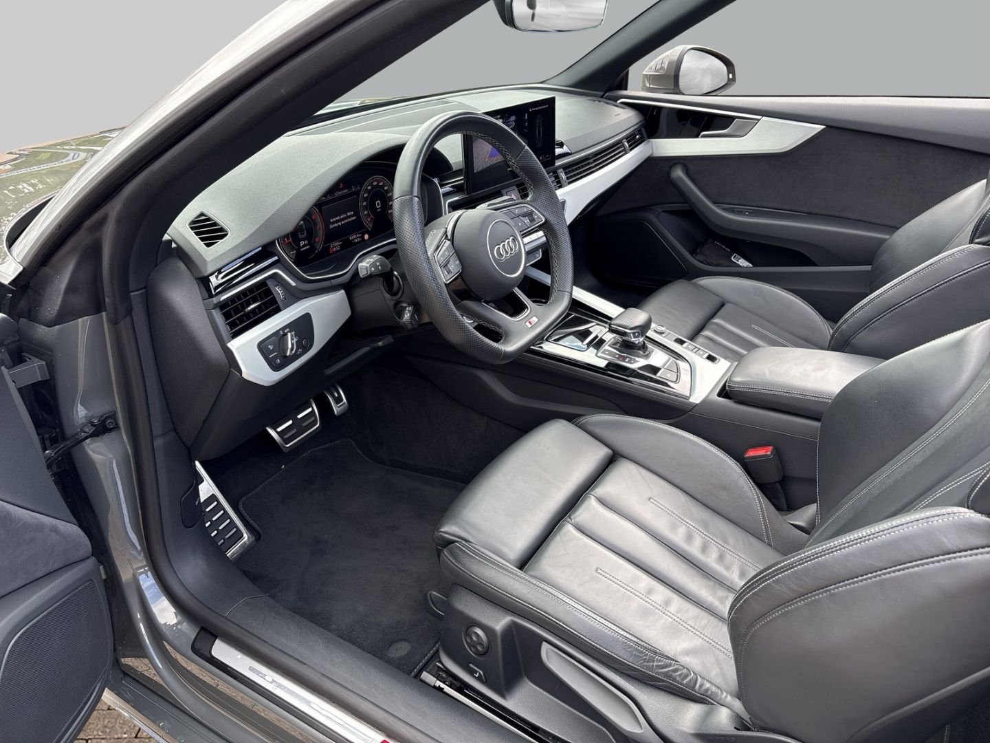Fahrzeug 12 Fahrzeugabbildung Audi A5 Cabriolet 40 TFSI S-LINE+AHK+NAVI+LEDER+VIRTU