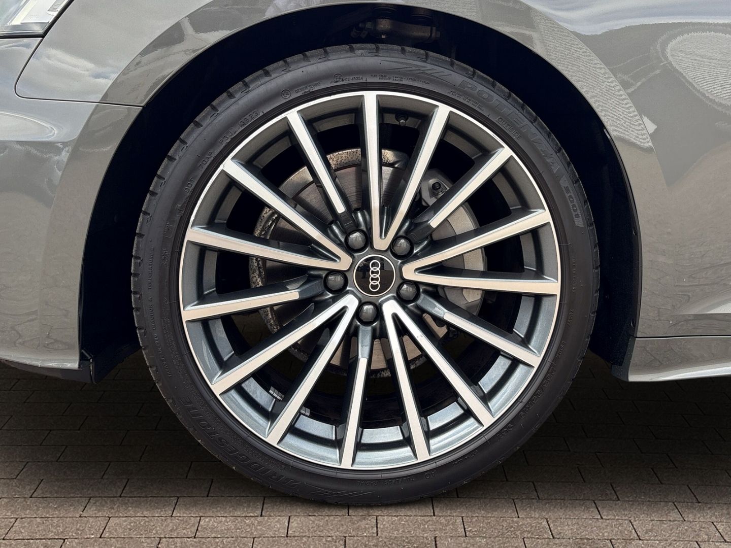 Fahrzeug 20 Fahrzeugabbildung Audi A5 Cabriolet 40 TFSI S-LINE+AHK+NAVI+LEDER+VIRTU
