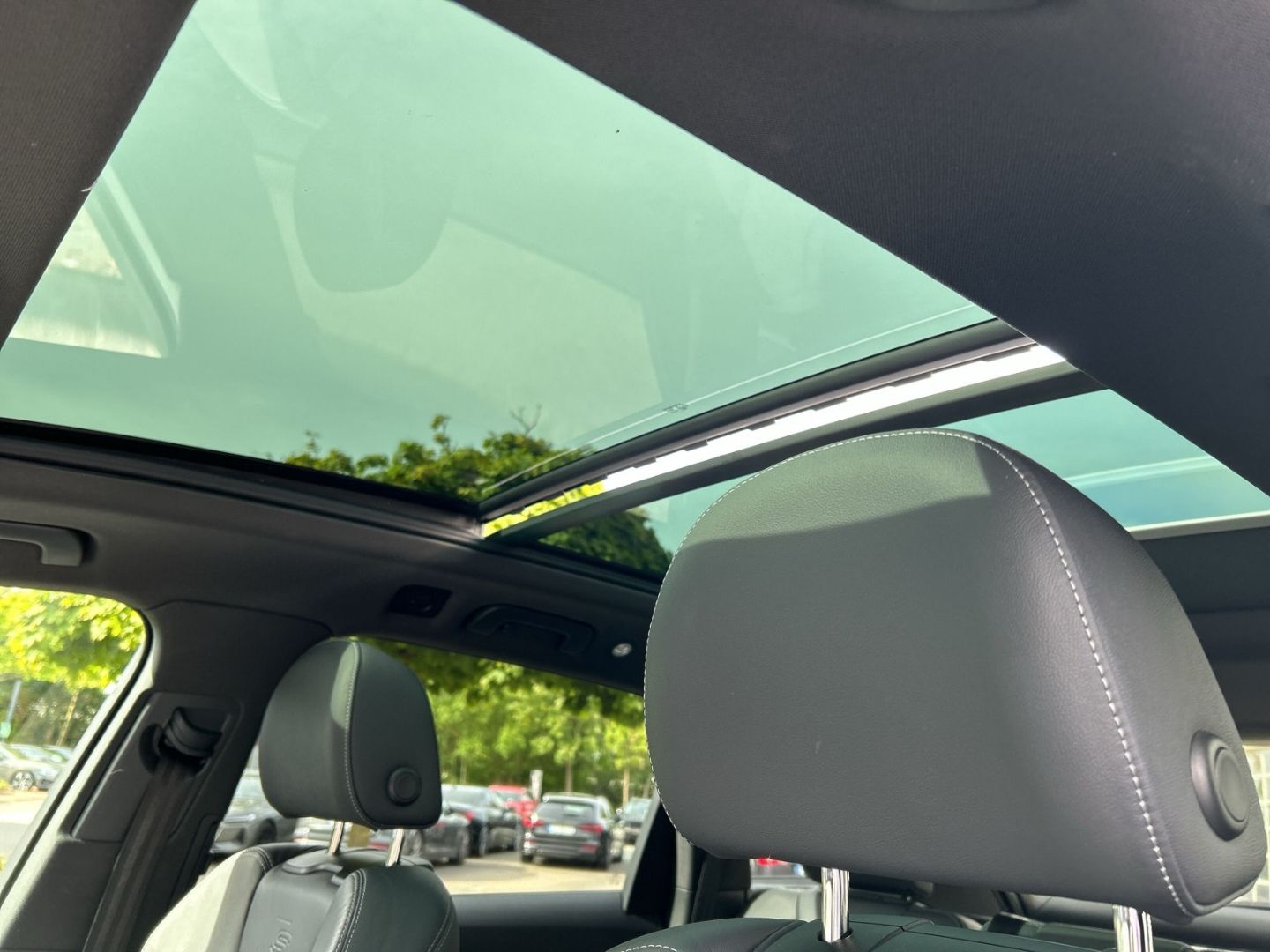 Fahrzeug 23 Fahrzeugabbildung Audi Q7 45 TDI quattro S-LINE+SPORTPAKET+PANO+LED+KAM