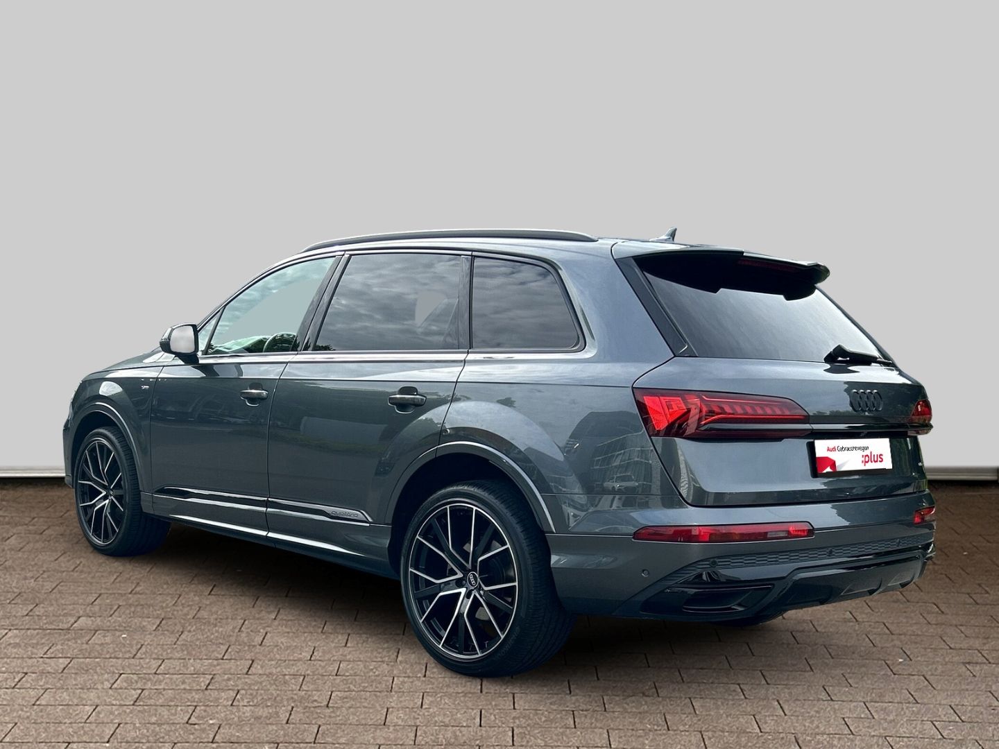 Fahrzeug 7 Fahrzeugabbildung Audi Q7 45 TDI quattro S-LINE+SPORTPAKET+PANO+LED+KAM