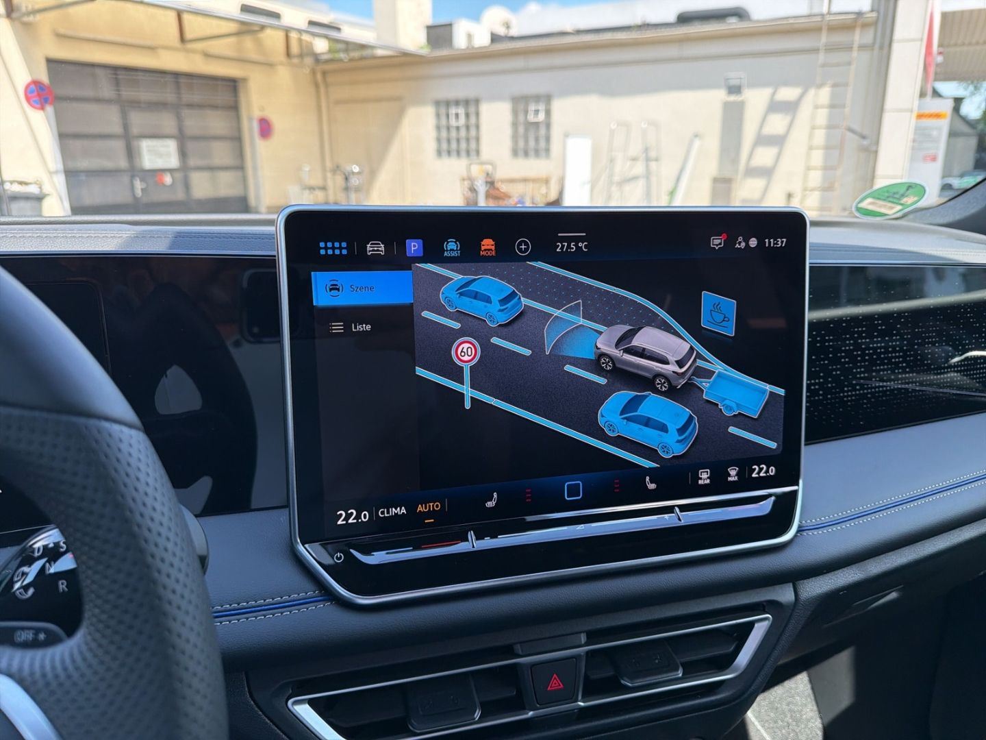 Fahrzeugabbildung Volkswagen Tiguan R-Line 2,0l TDI AHK HARMAN IQ.DRIVE IQ.LI