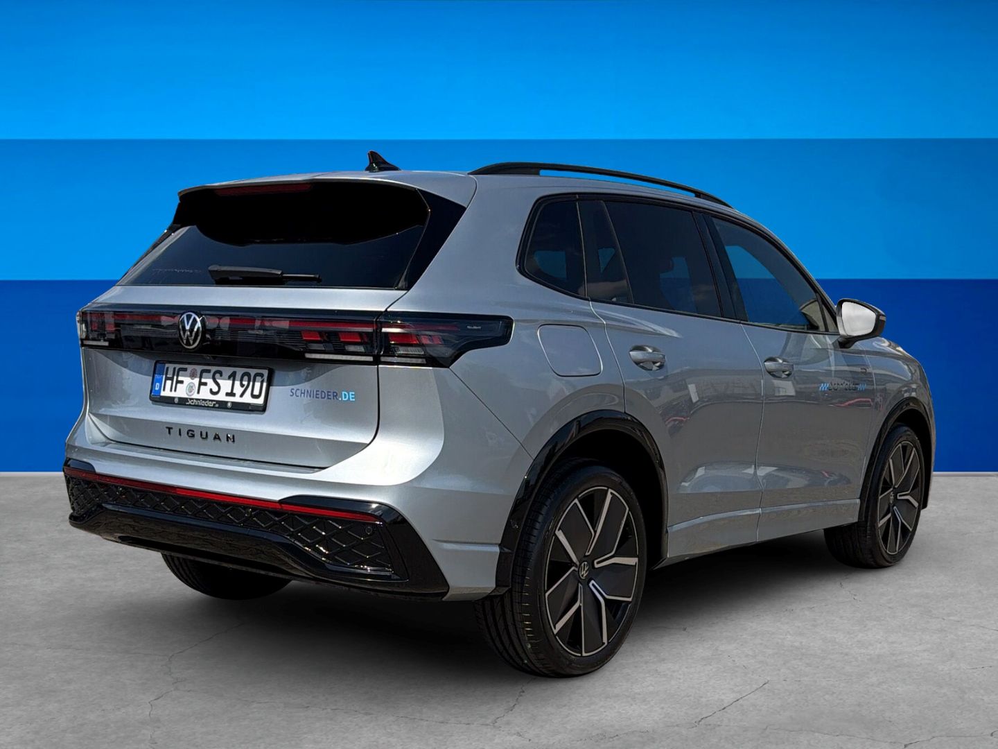 Fahrzeugabbildung Volkswagen Tiguan R-Line 2,0l TDI AHK HARMAN IQ.DRIVE IQ.LI