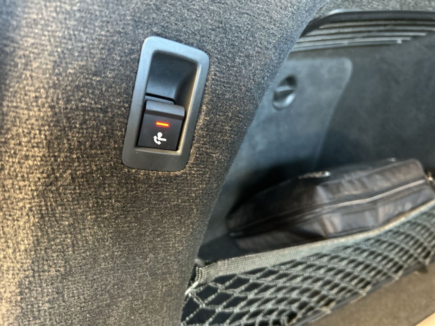 Fahrzeugabbildung Audi A6 allroad 55 TFSI quattro AHK+B&O+HUD+PANO+KAME