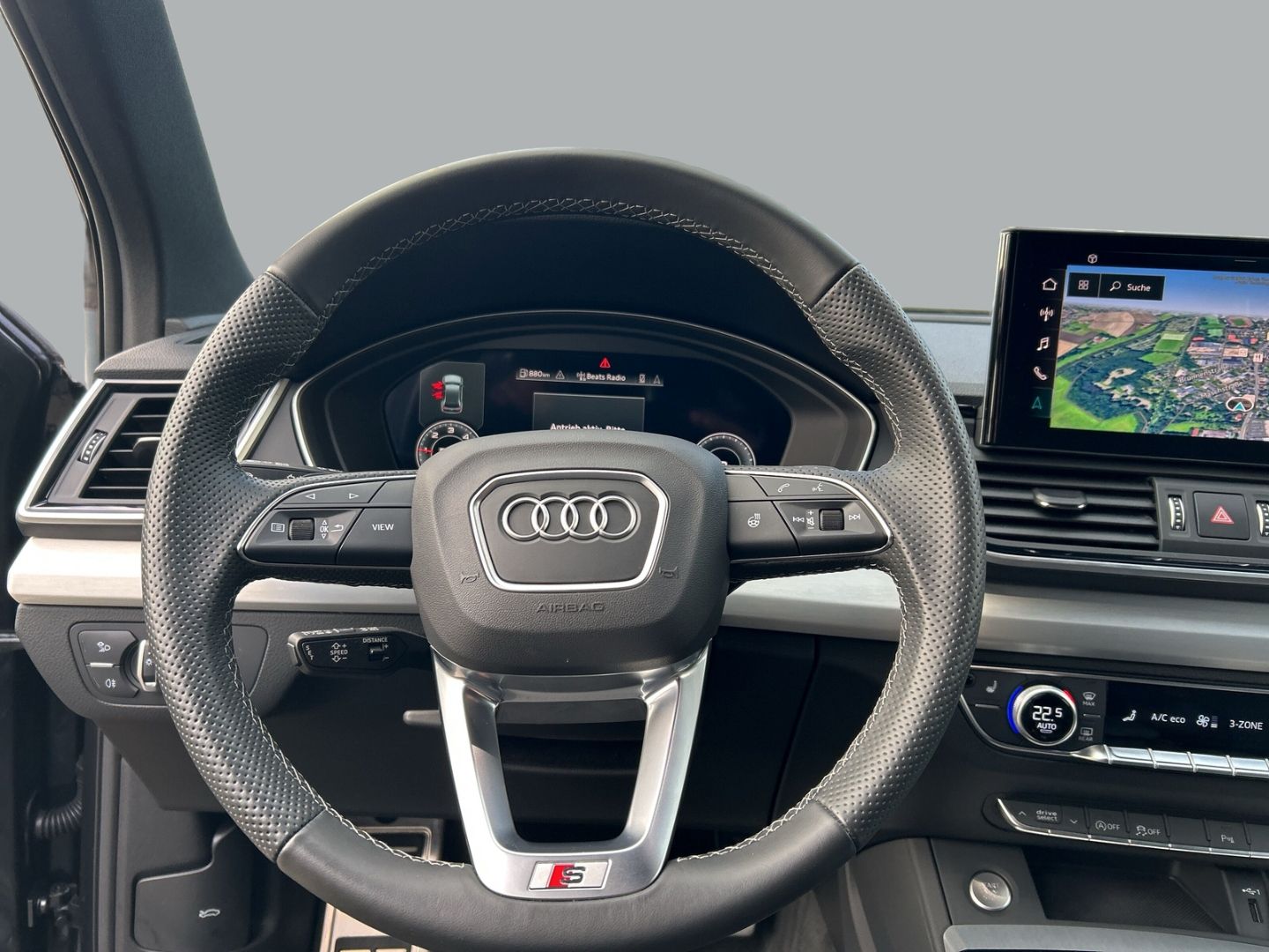 Fahrzeug 15 Fahrzeugabbildung Audi Q5 advanced 40 TDI quattro+AHK+PANO+NAVI+LEDER+L