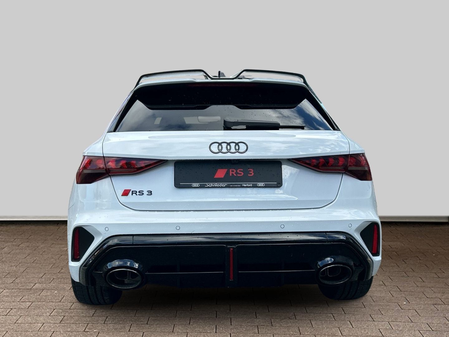 Fahrzeugabbildung Audi RS3 Sportback 2.5 TFSI HUD+PANO+NAVI+LEDER+KAMER