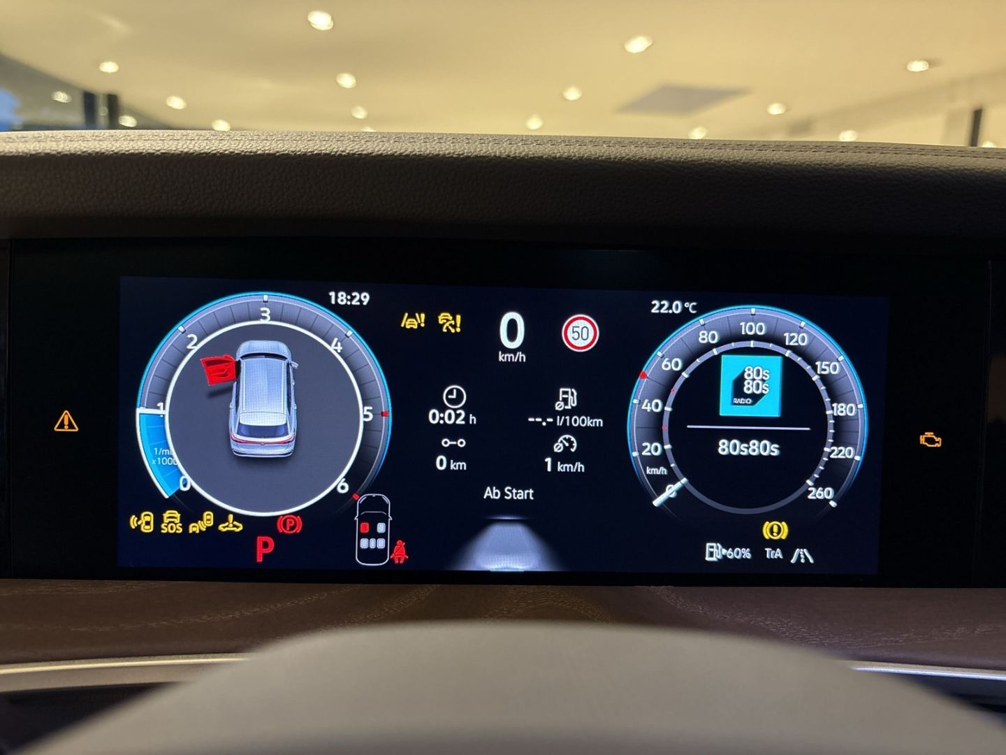 Fahrzeugabbildung Volkswagen Tayron Elegance 2,0l TDI AHK IQ.LIGHT IQ.DRIVE D