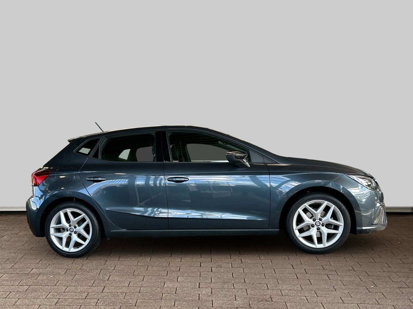 Fahrzeugabbildung SEAT Ibiza FR BEATS Fast Lane+NAVI+Digitales Cockpit+