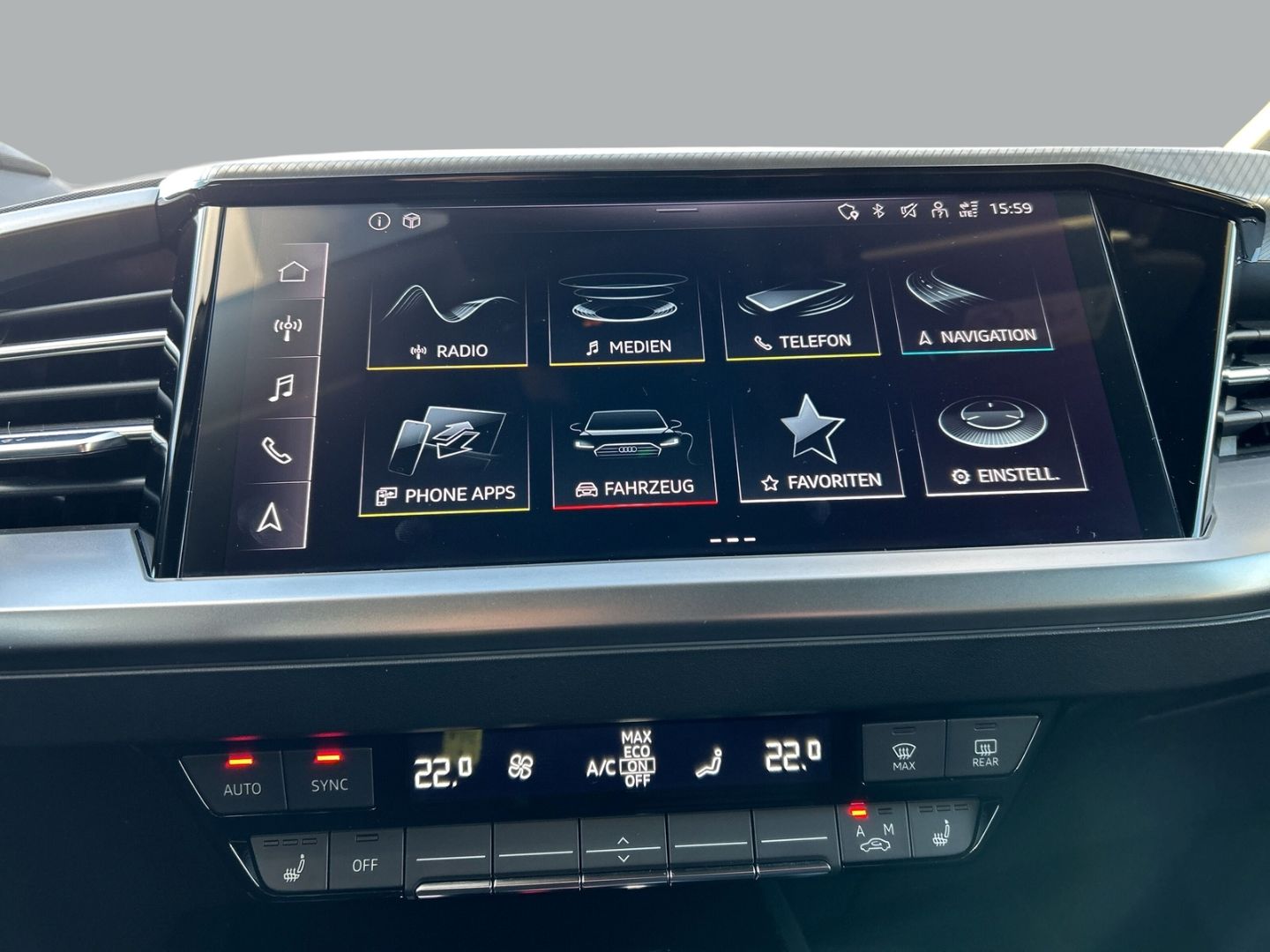 Fahrzeugabbildung Audi Q4 e-tron 50 quattro HUD+Navi+LED+KAMERA+CARPLAY