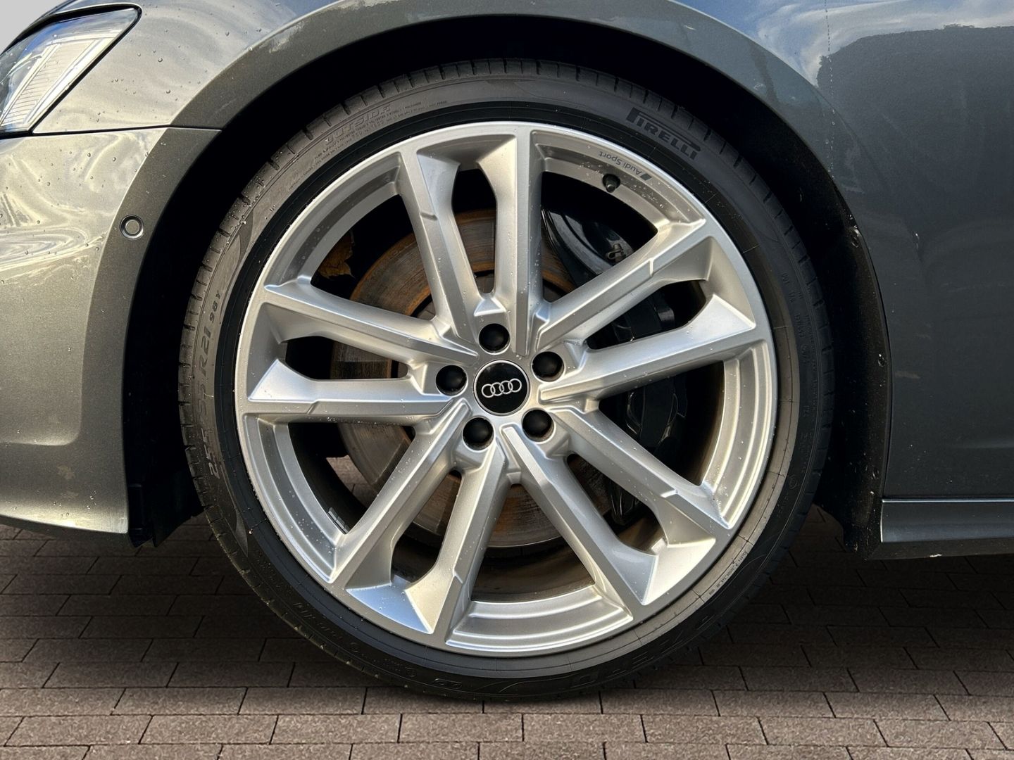 Fahrzeugabbildung Audi S6 Avant 3.0 TDI AHK+NAVI+B&O+KAMERA+MATRIX-LED