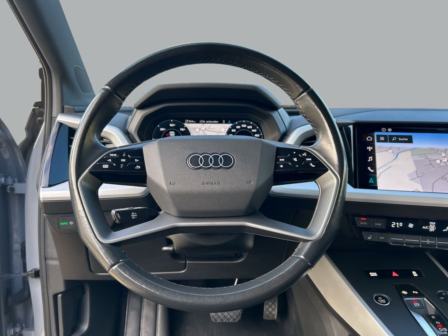 Fahrzeug 16 Fahrzeugabbildung Audi Q4 e-tron 35 Sportback LED+OPTIKPAKET+PDC+NAVI+D