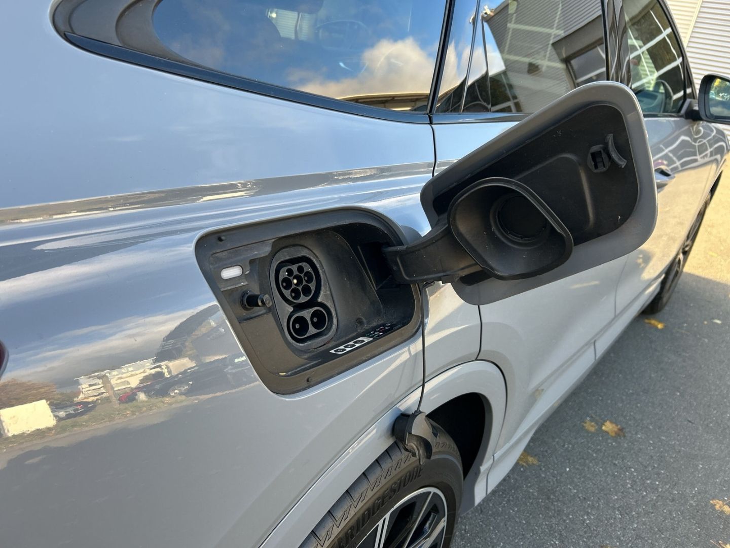 Fahrzeug 23 Fahrzeugabbildung Audi Q4 e-tron 35 Sportback LED+OPTIKPAKET+PDC+NAVI+D