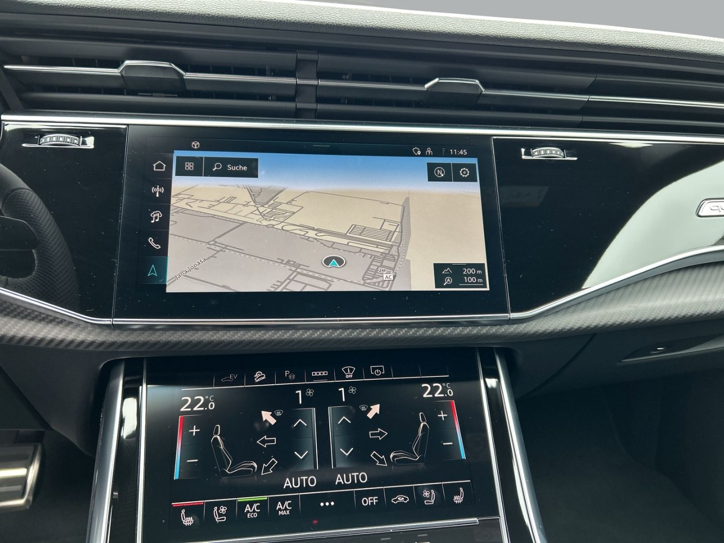 Fahrzeugabbildung Audi Q8 60 TFSI e quattro S-line+SPORTPAKET+HUD+AHK+P