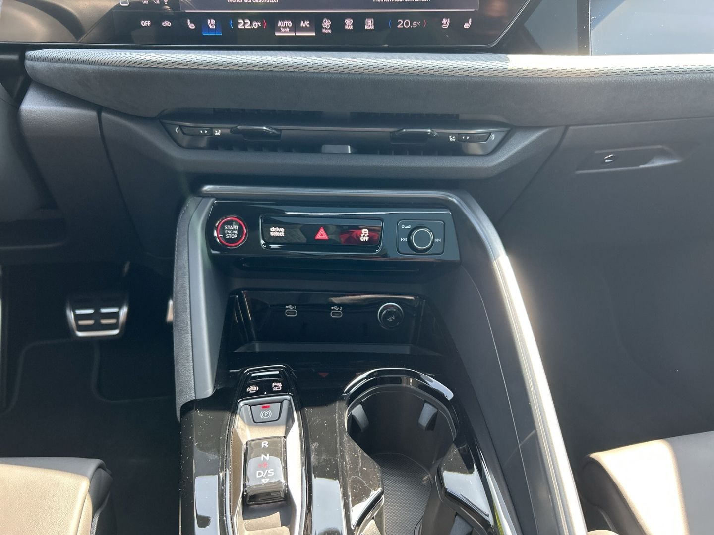 Fahrzeugabbildung Audi SQ5 TFSI LED,HUD,PANO,MASSAGE,TECHPRO,LUFTFEDER