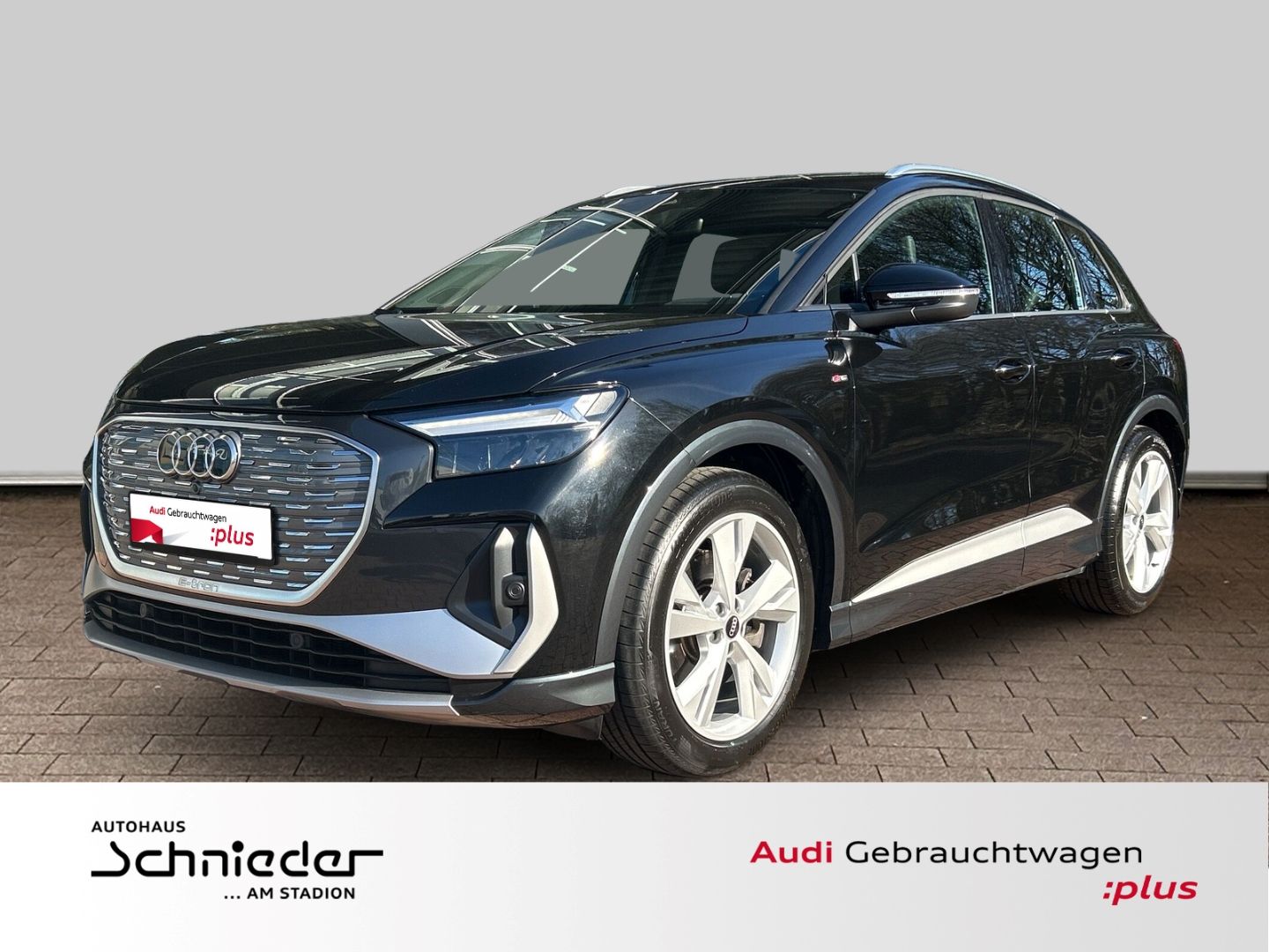 Fahrzeug 3 Fahrzeugabbildung Audi Q4 e-tron 40 NAVI LED Sportpaket El. Panodach Le