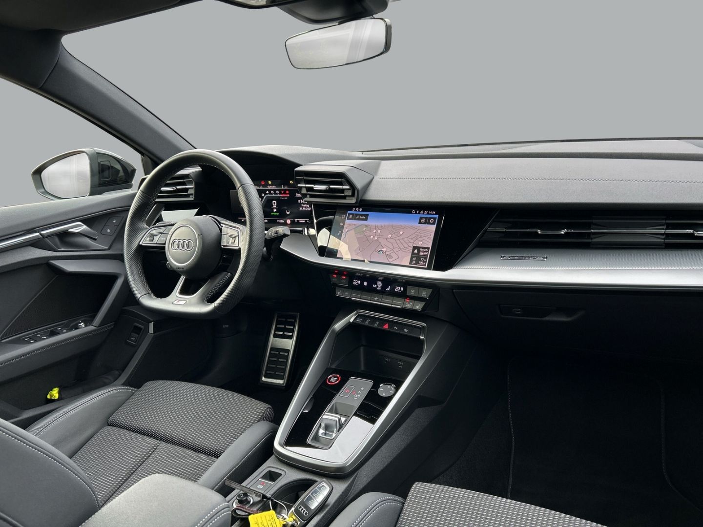 Fahrzeug 16 Fahrzeugabbildung Audi S3 Limousine 2.0 TFSI quattro Matrix-LED+B&O+KAM