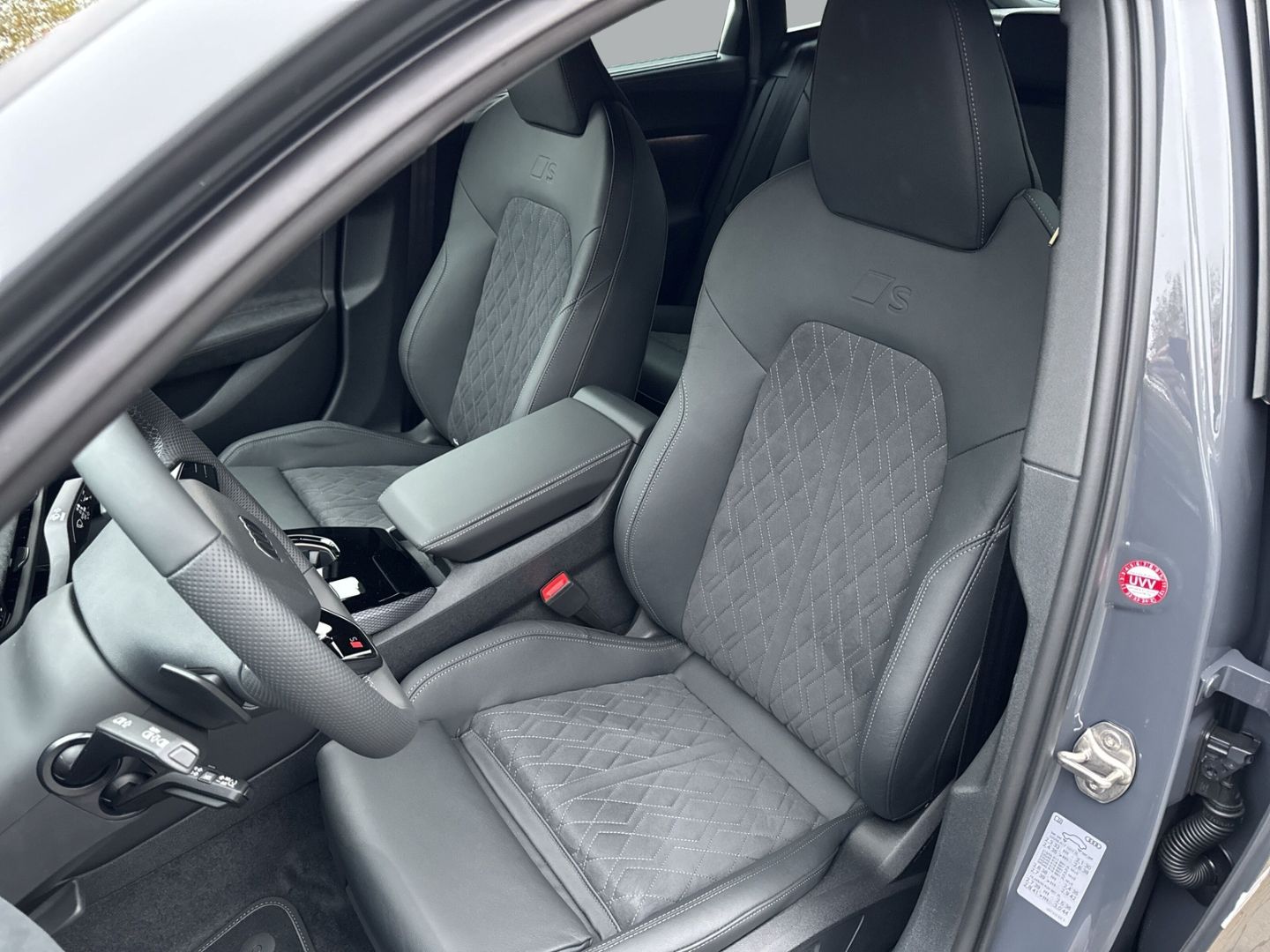 Fahrzeugabbildung Audi A5 LIMOUSINE TFSI SLINE+EDITION ONE+LED+VIRTUAL+