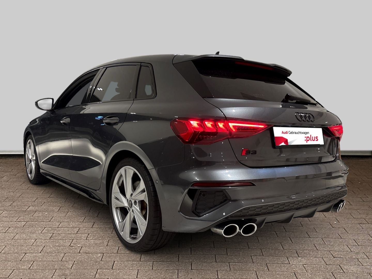 Fahrzeugabbildung Audi S3 Sportback 2.0 TFSI quattro  NAVI+LEDER+VIRTUA