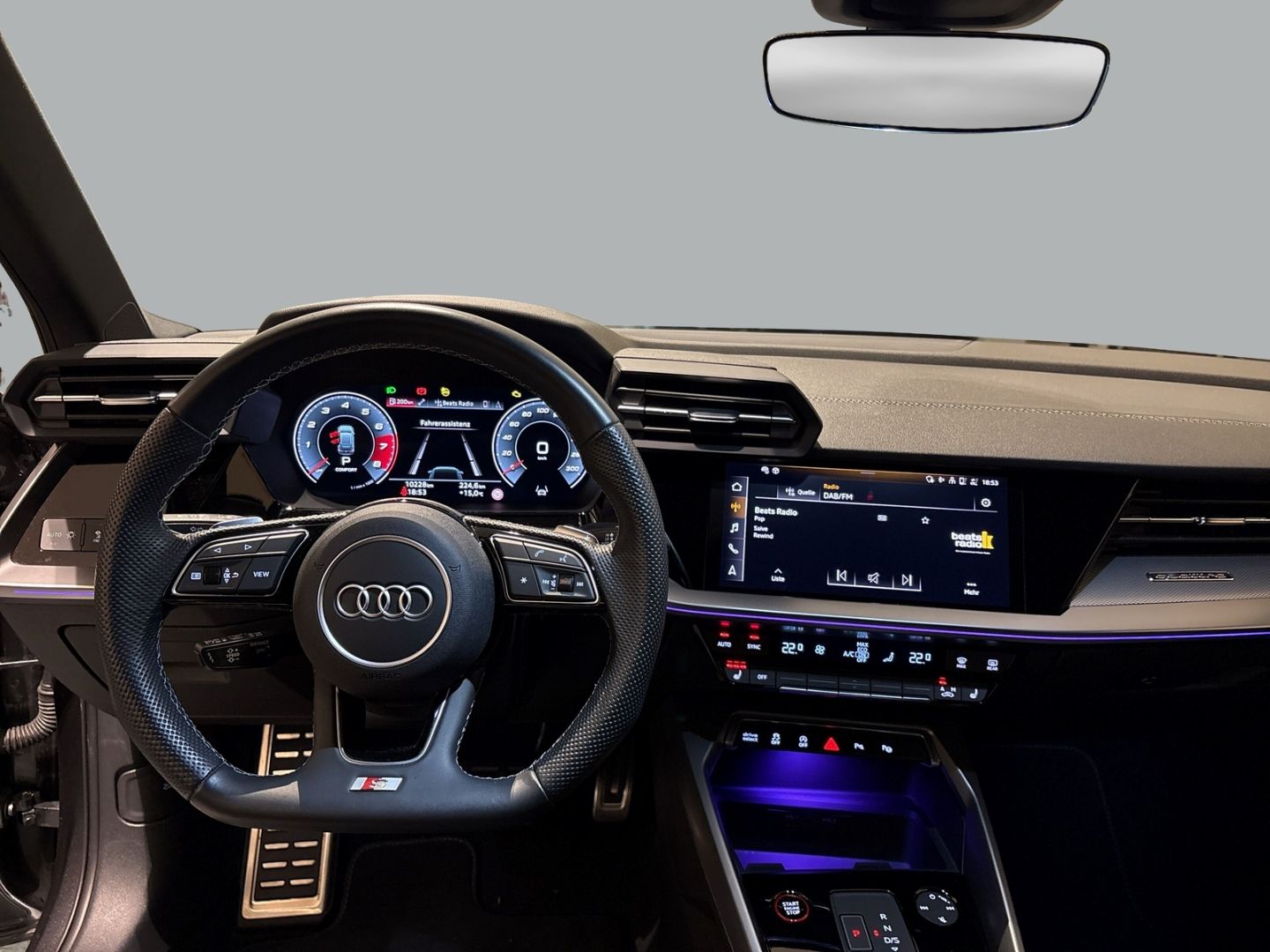 Fahrzeugabbildung Audi S3 Sportback 2.0 TFSI quattro  NAVI+LEDER+VIRTUA