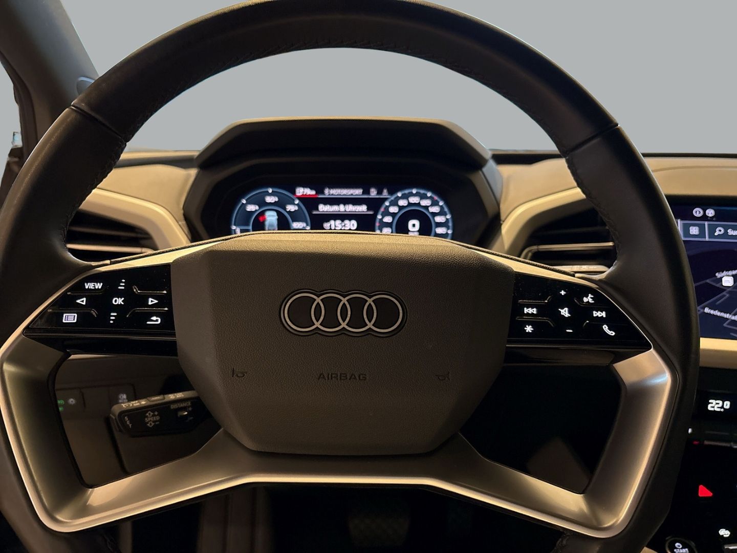 Fahrzeugabbildung Audi Q4 e-tron 35 LED+SONOS+OPTIKPAKET+KAMERA+NAVI+LE