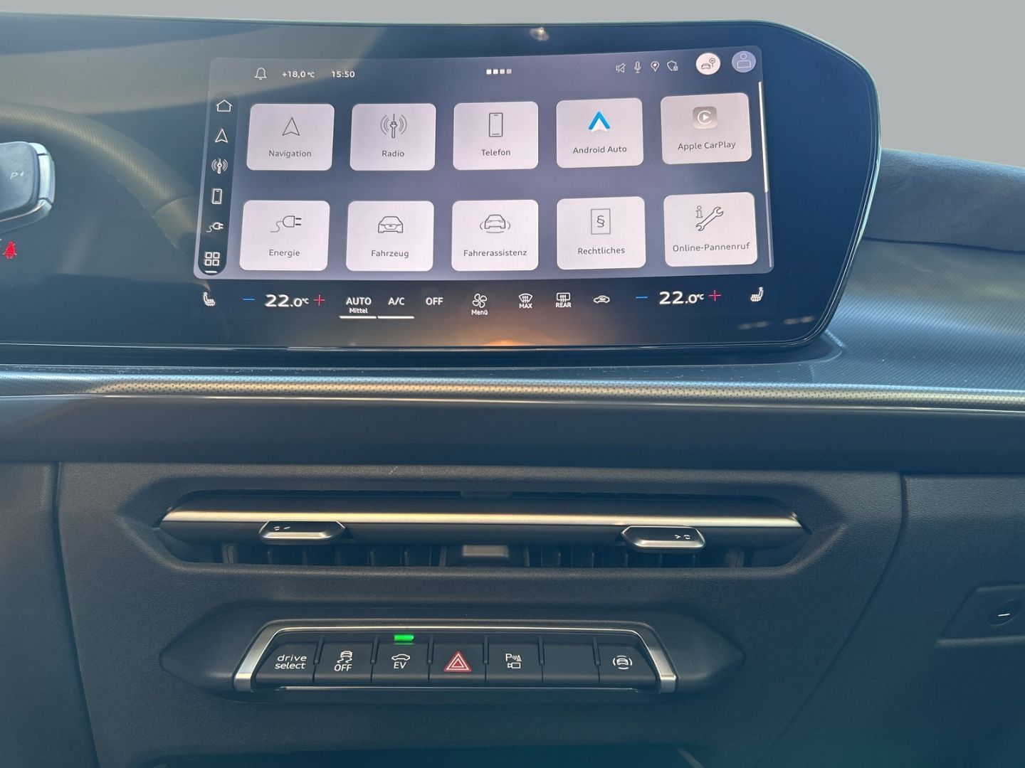 Fahrzeug 14 Fahrzeugabbildung Audi Q3 e-hybrid S-tronic NAVI+LEDER+SPORTSITZE+MATRI