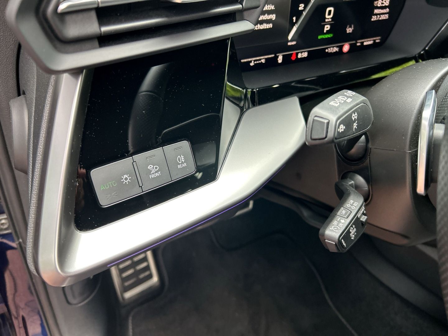 Fahrzeug 12 Fahrzeugabbildung Audi S3 Limousine 2.0 TFSI quattro NAVI+LEDER+VIRTUAL
