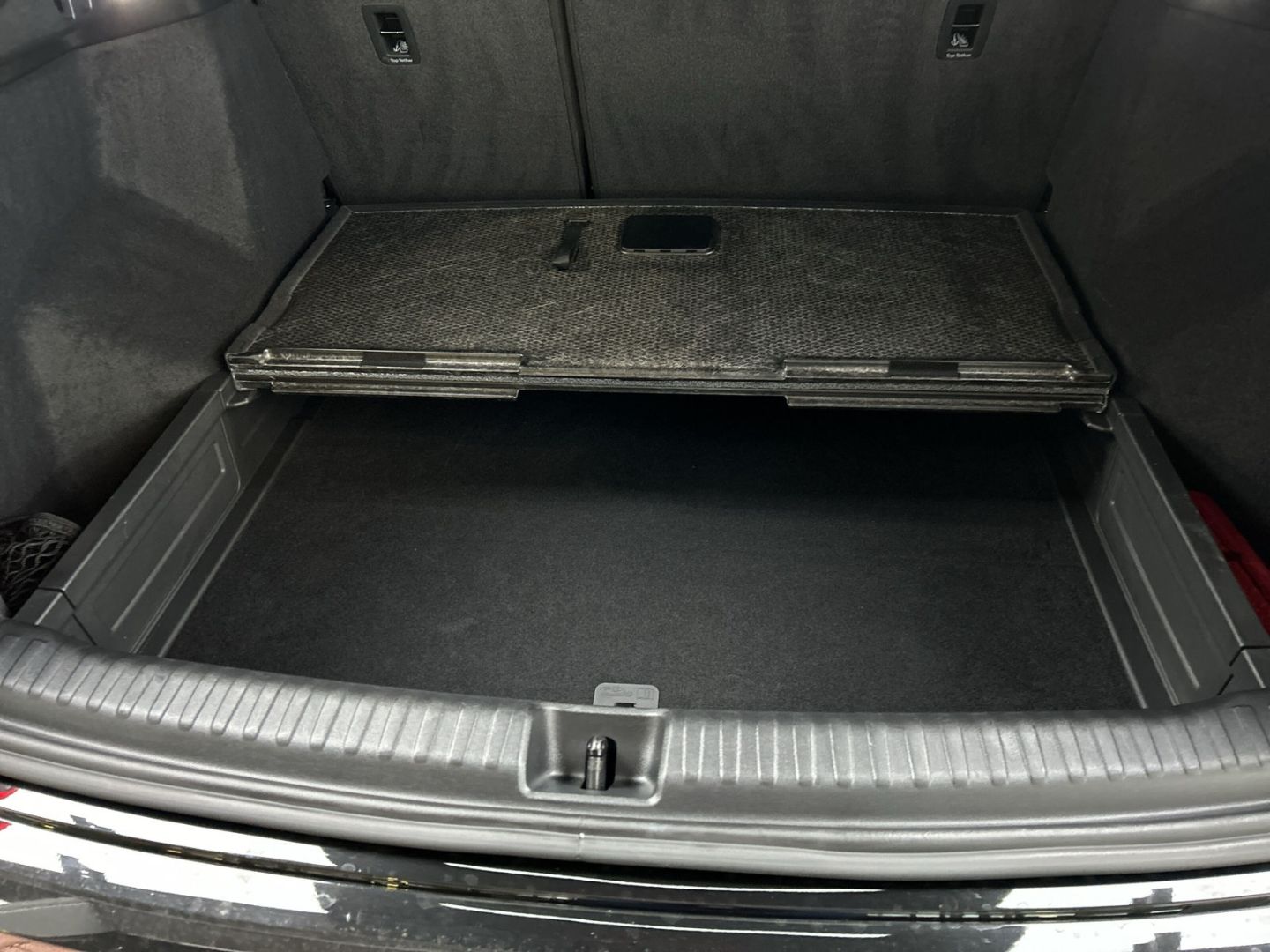 Fahrzeug 21 Fahrzeugabbildung Audi Q4 Sportback 40 NAVI+LEDER+MATRIX-LED+CARPLAY+KA