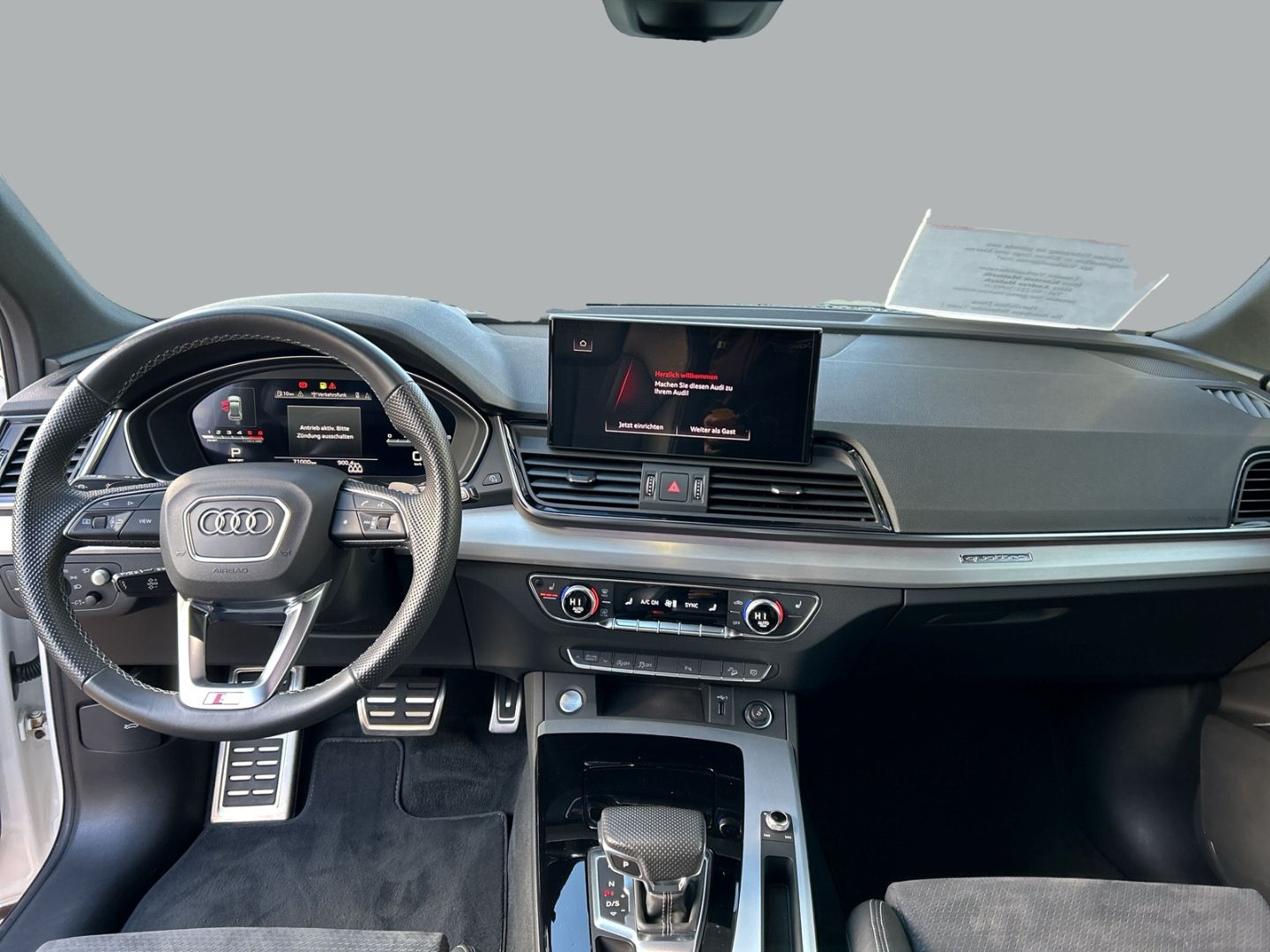 Fahrzeug 11 Fahrzeugabbildung Audi Q5 40 Sportback 2.0 TDI quattro S line HUD AHK-k