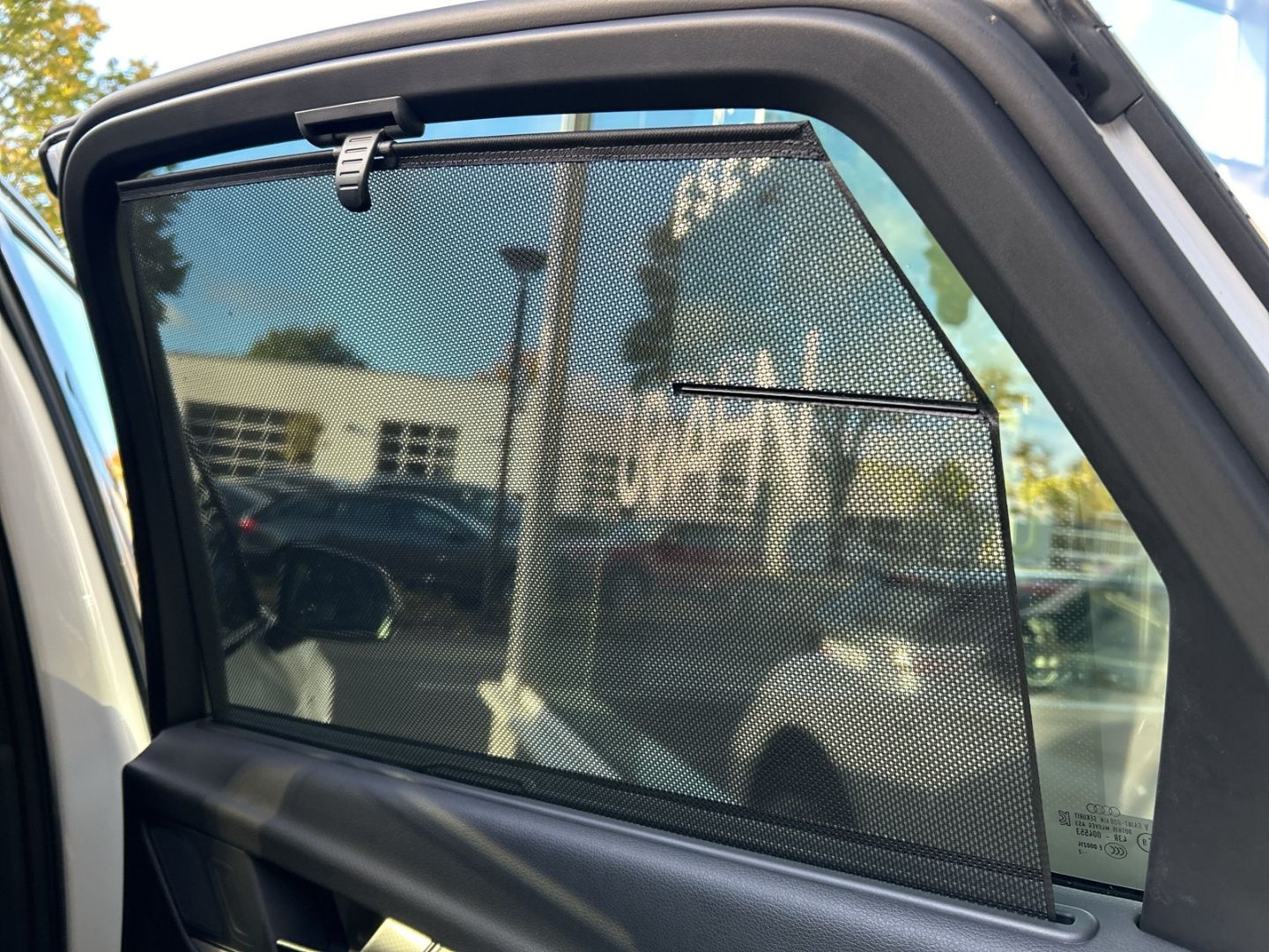 Fahrzeug 20 Fahrzeugabbildung Audi Q5 40 Sportback 2.0 TDI quattro S line HUD AHK-k