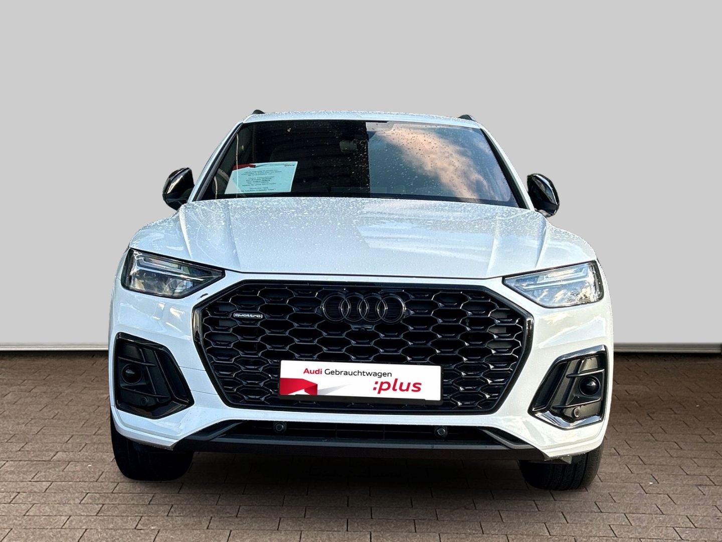 Fahrzeug 3 Fahrzeugabbildung Audi Q5 40 Sportback 2.0 TDI quattro S line HUD AHK-k