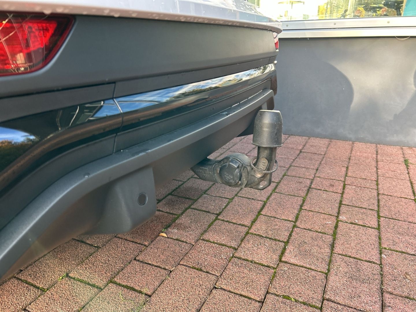 Fahrzeug 21 Fahrzeugabbildung Audi Q5 40 Sportback 2.0 TDI quattro S line HUD AHK-k