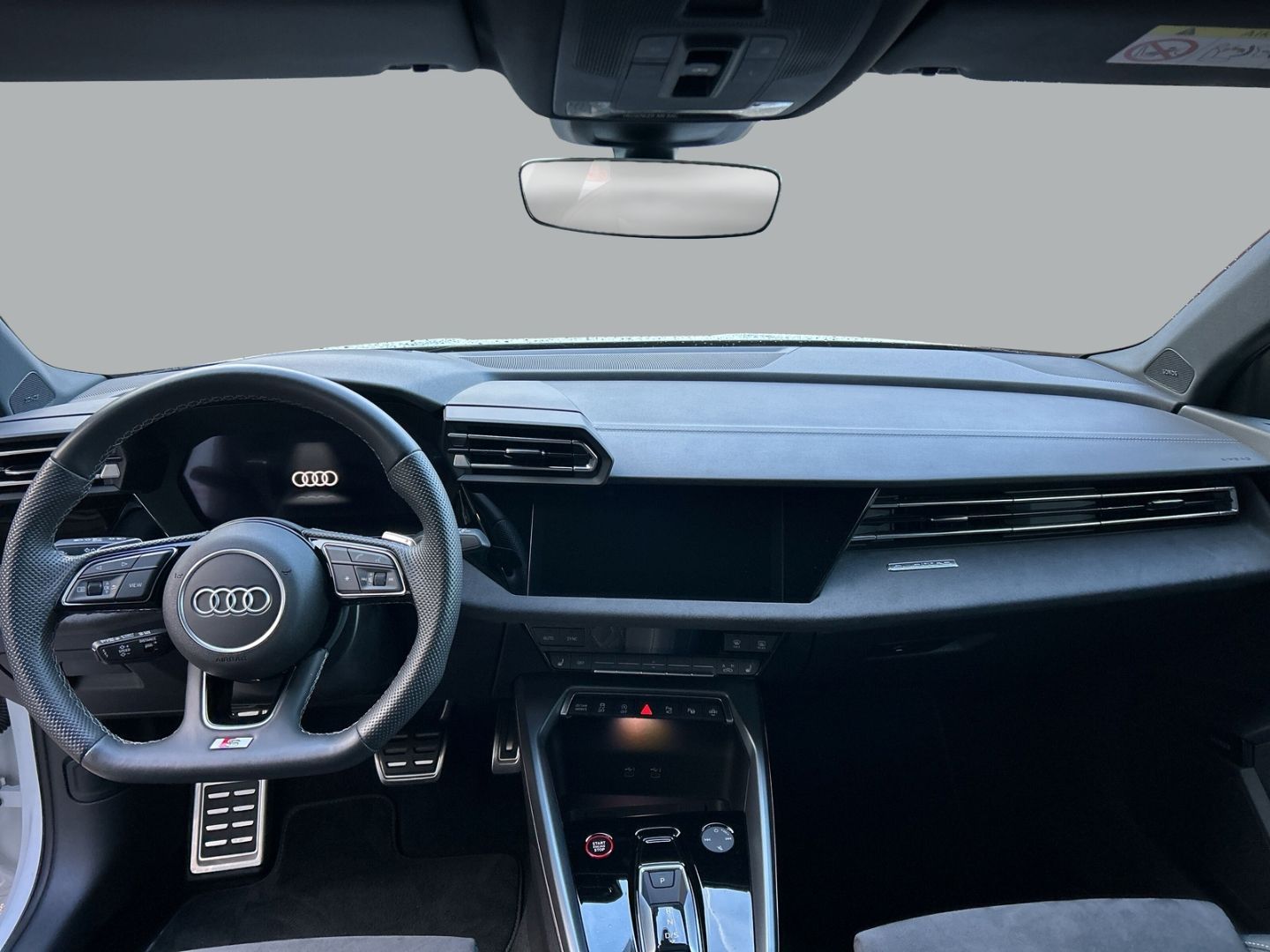 Fahrzeug 9 Fahrzeugabbildung Audi S3 quattro 2 Sportback 2.0 TFSI HUD AD El. Panod