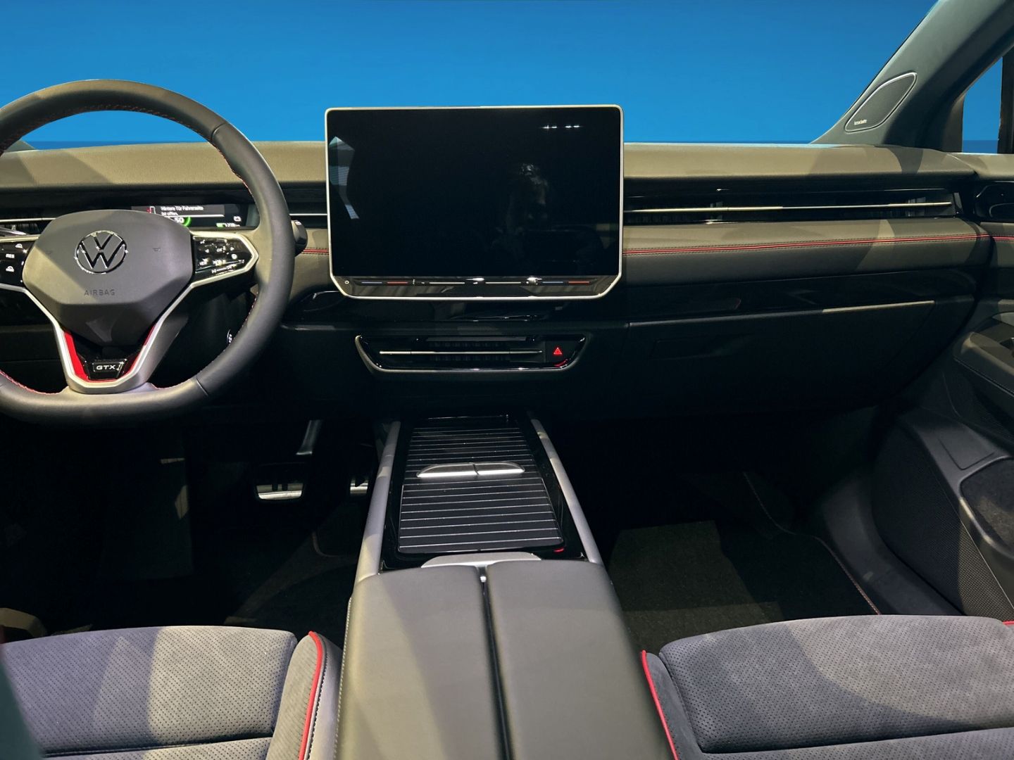 Fahrzeugabbildung Volkswagen ID.7 GTX Tourer 4M MATRIX HuD AHK EXTERIEUR+ IQ.