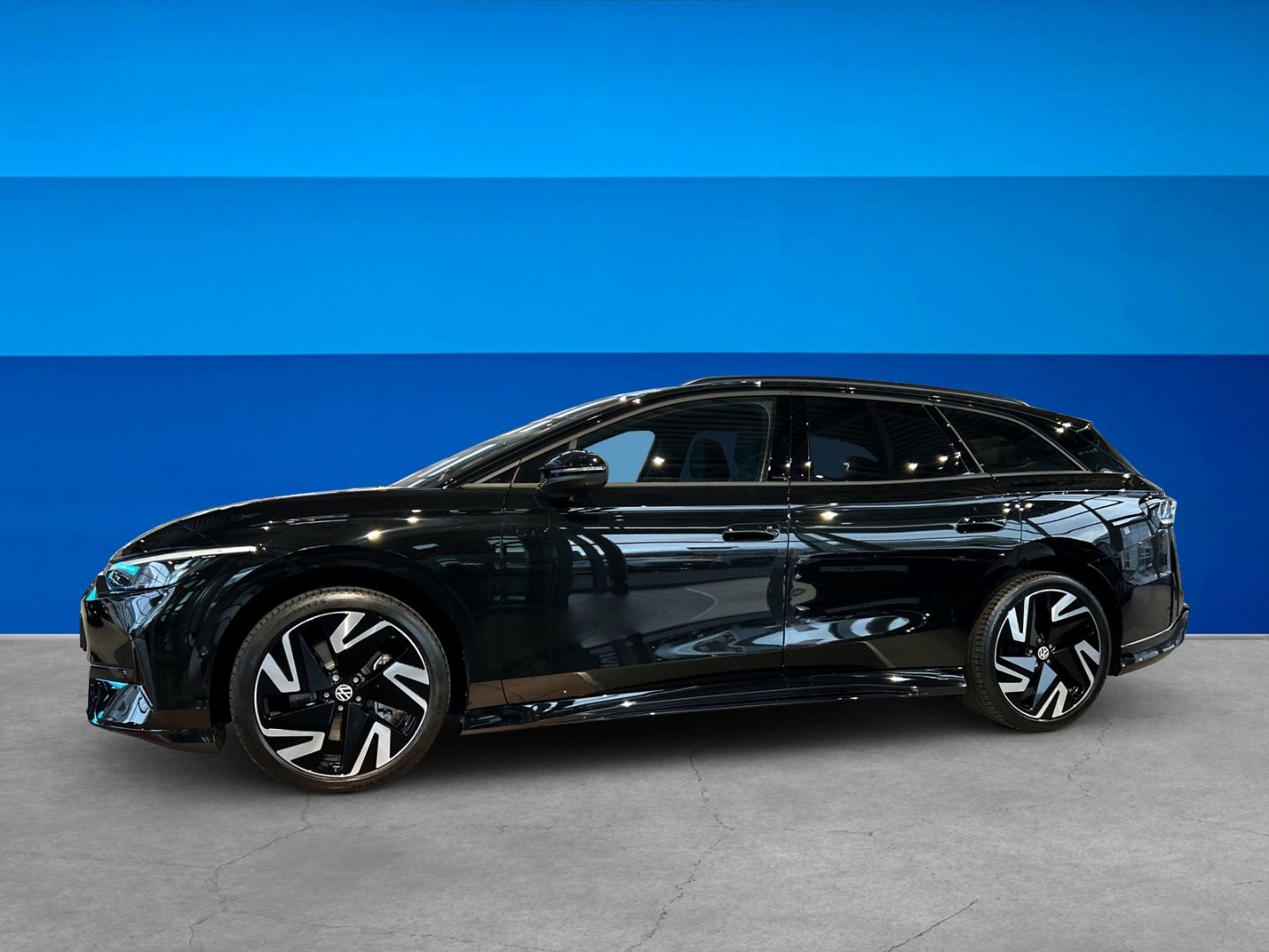 Fahrzeugabbildung Volkswagen ID.7 GTX Tourer 4M MATRIX HuD AHK EXTERIEUR+ IQ.