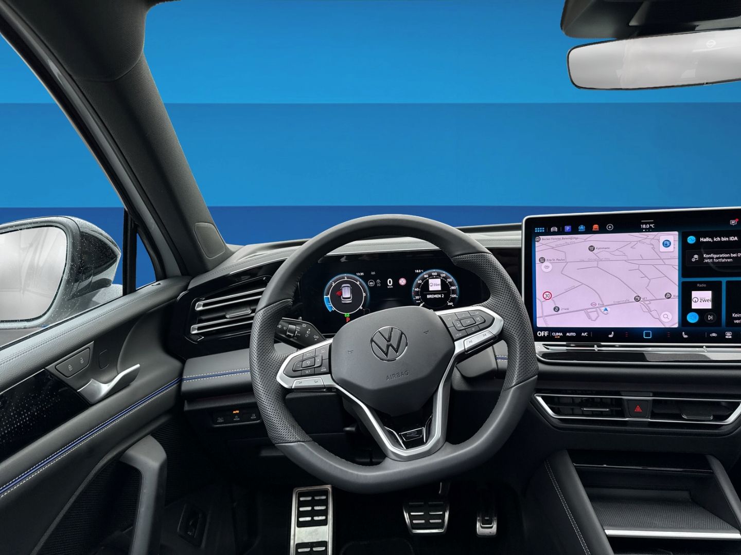 Fahrzeugabbildung Volkswagen Tiguan 2.0 TDI R-Line 4Motion Matrix Black Style